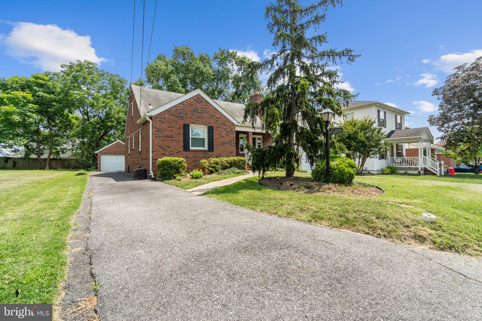 DUNDALK FARMS - Residential