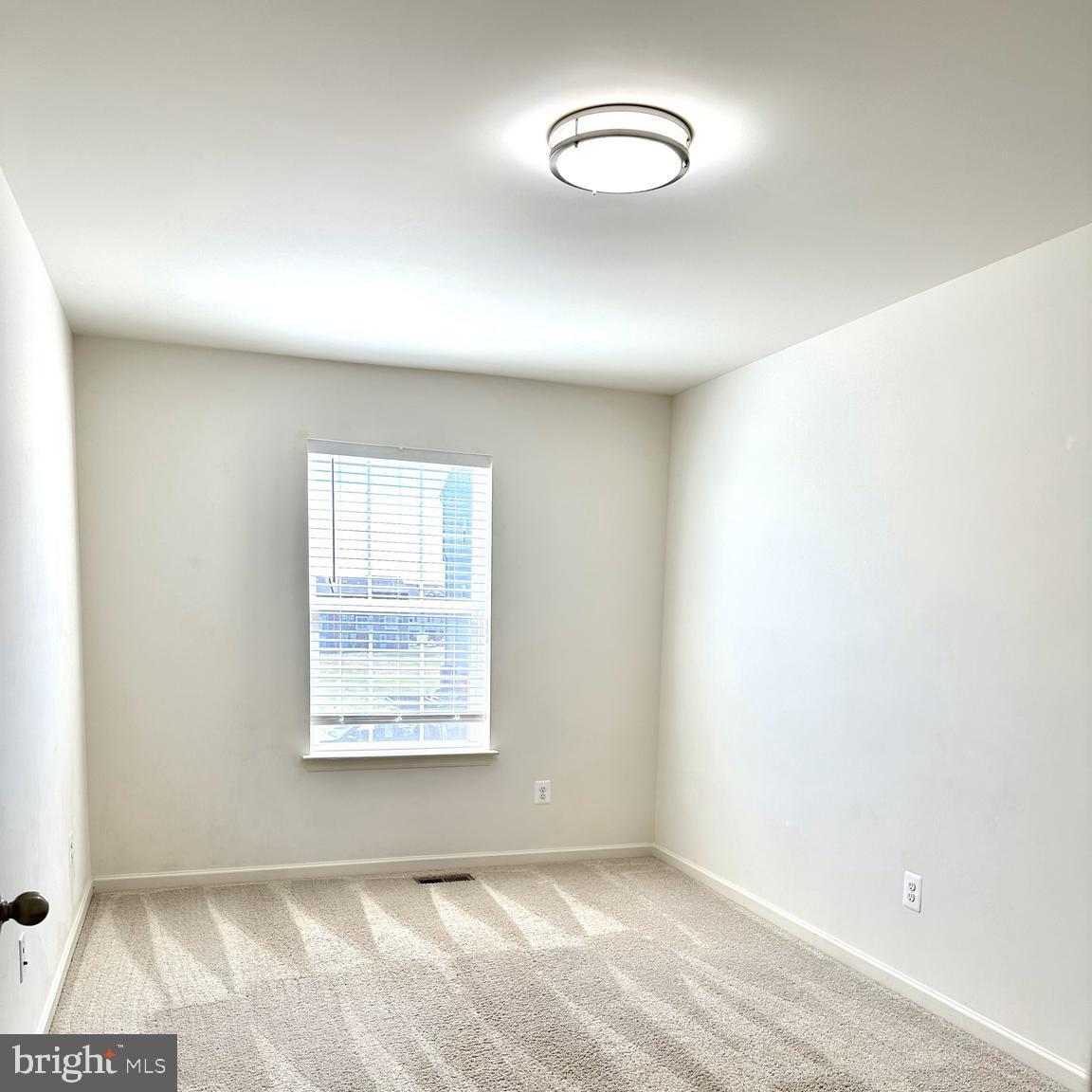 OVERLOOK AT RIVERSIDE - Residential Lease