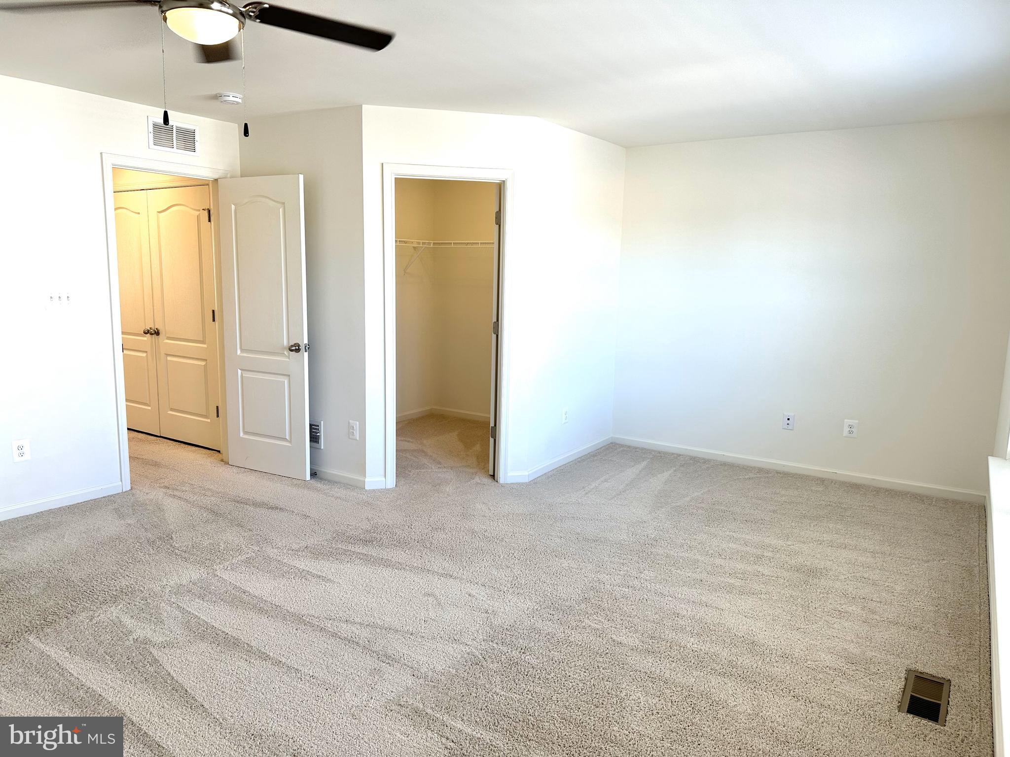 OVERLOOK AT RIVERSIDE - Residential Lease