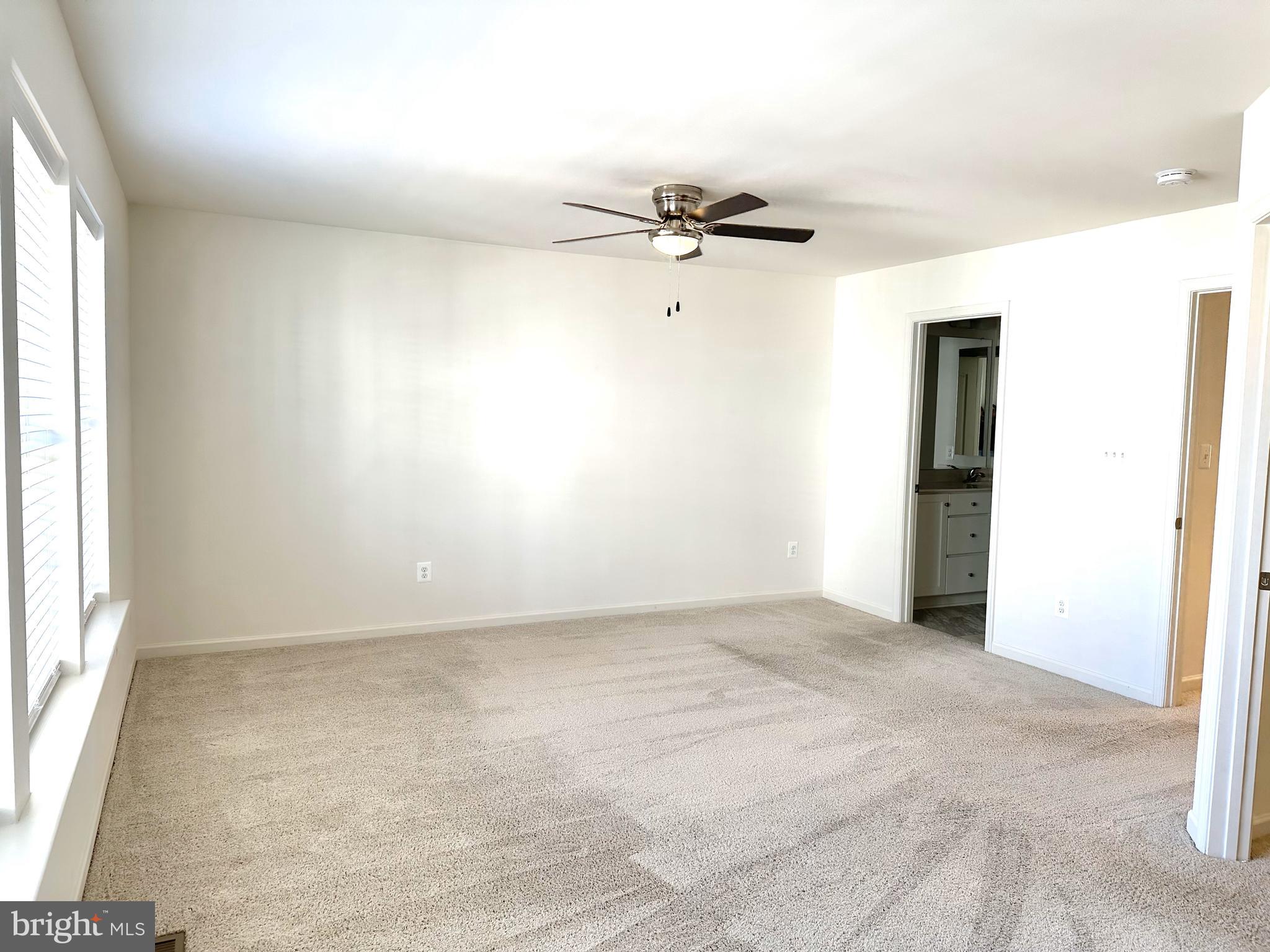 OVERLOOK AT RIVERSIDE - Residential Lease