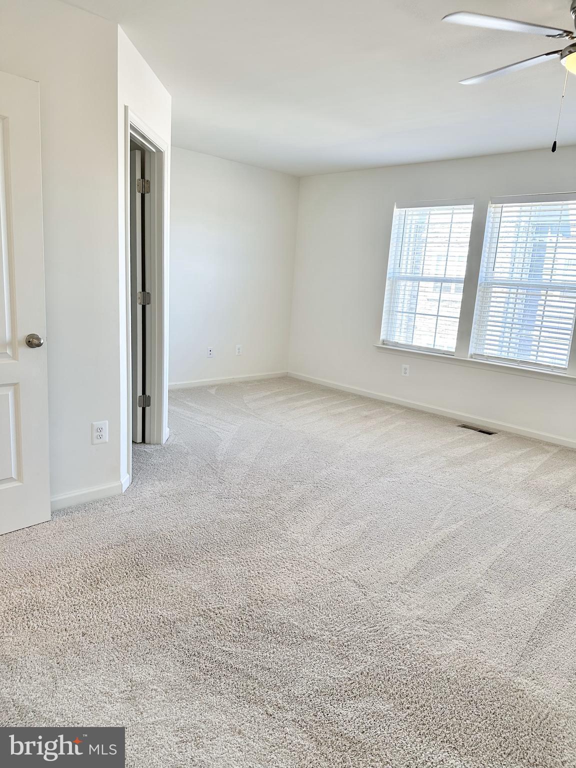 OVERLOOK AT RIVERSIDE - Residential Lease