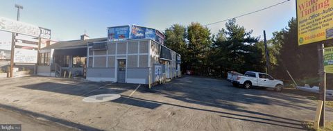 Photo of 415 Baltimore Pike, MORTON, PA 19070 (MLS # PADE2104234)