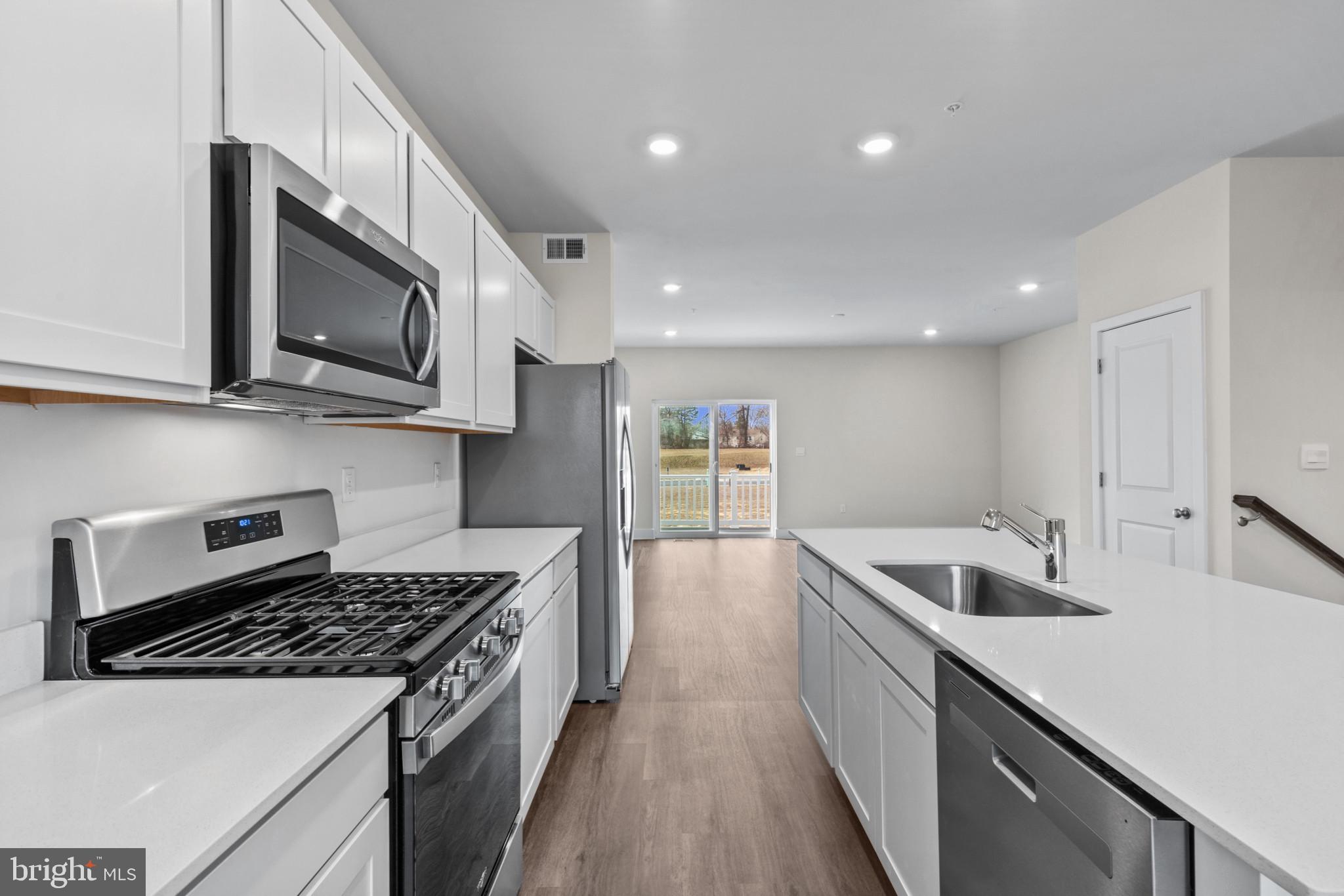 WATERMARK AT WESTPHALIA TOWN CENTER - Residential