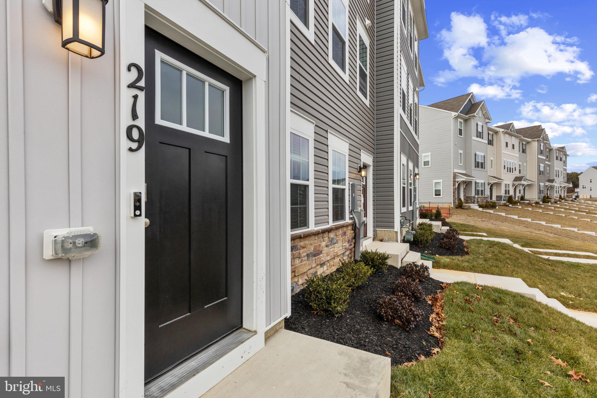 WATERMARK AT WESTPHALIA TOWN CENTER - Residential