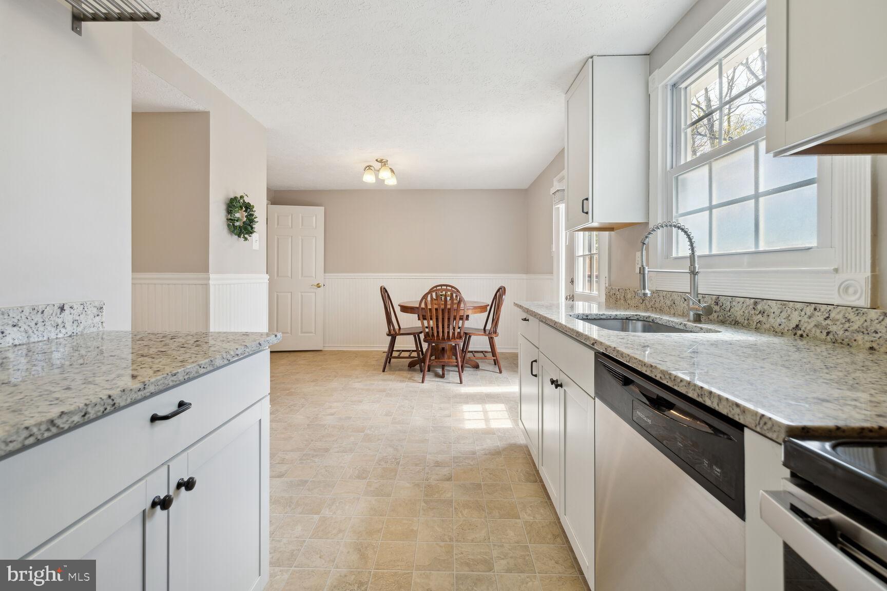 DAMASCUS VALLEY PARK - Residential