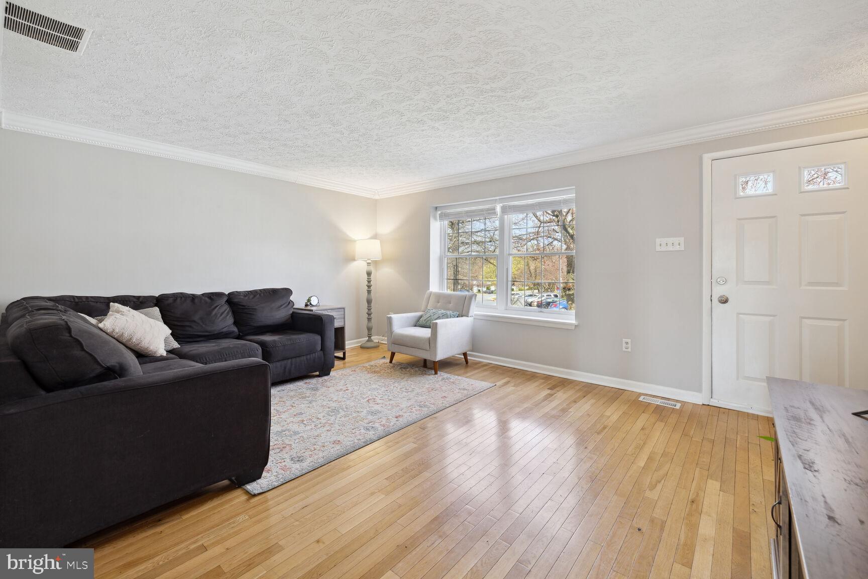 DAMASCUS VALLEY PARK - Residential