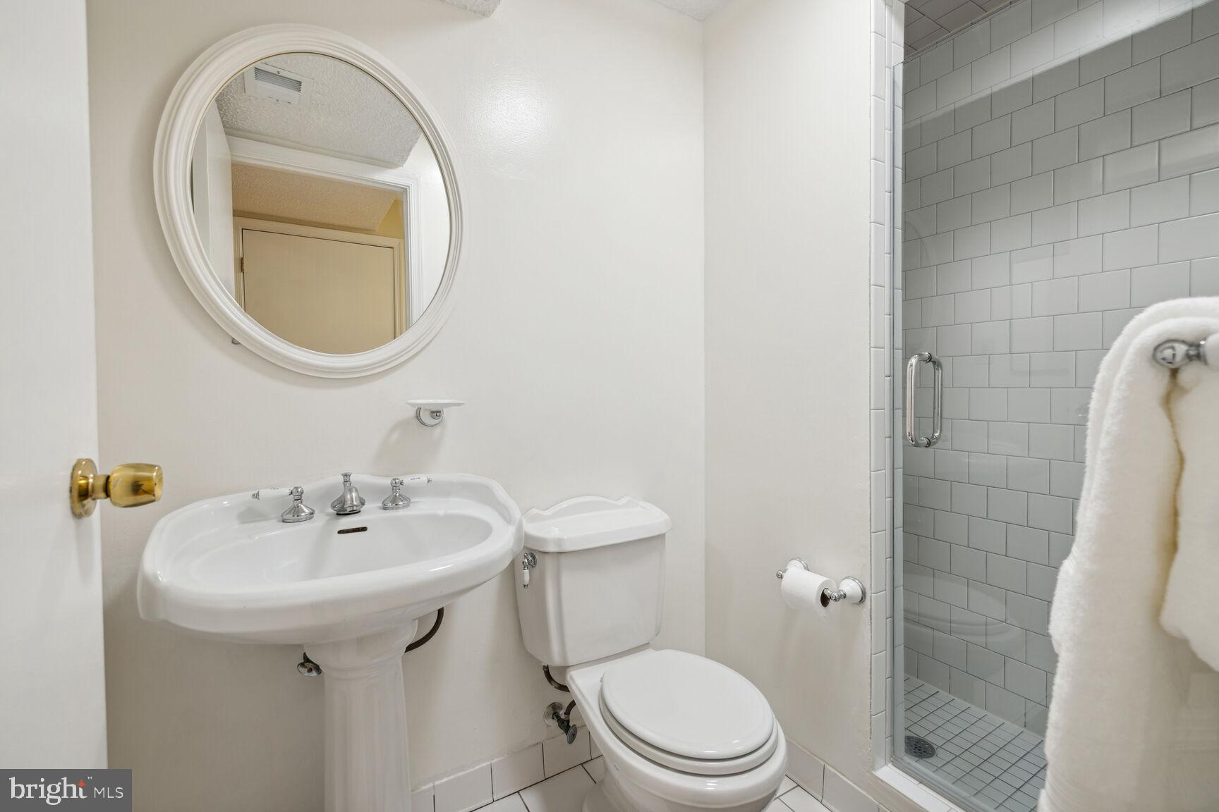 DAMASCUS VALLEY PARK - Residential