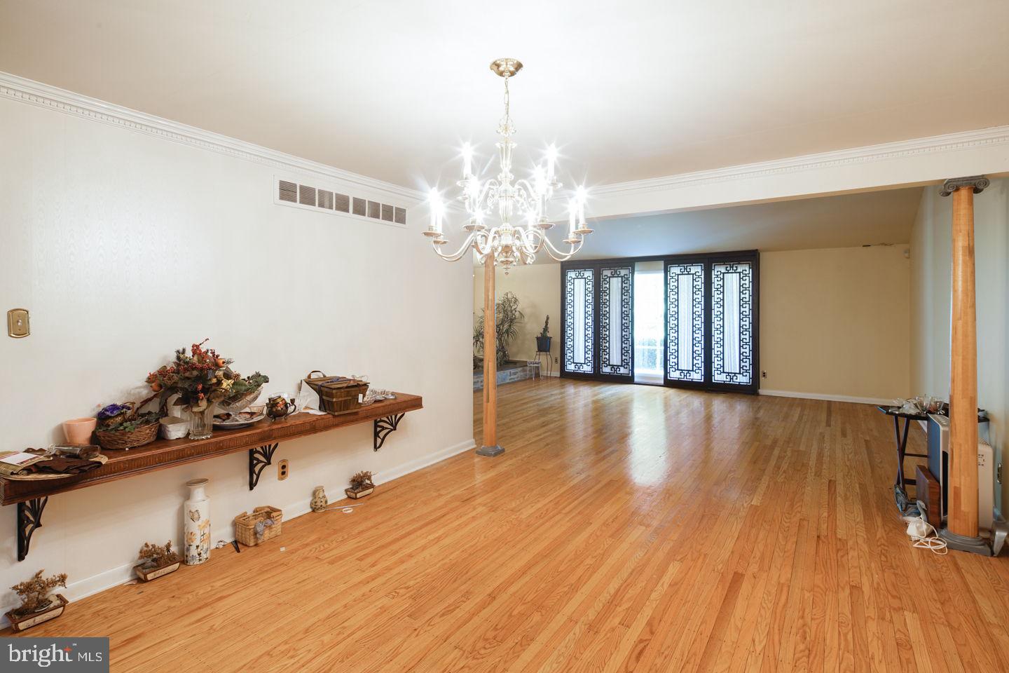 ELKINS PARK - Residential