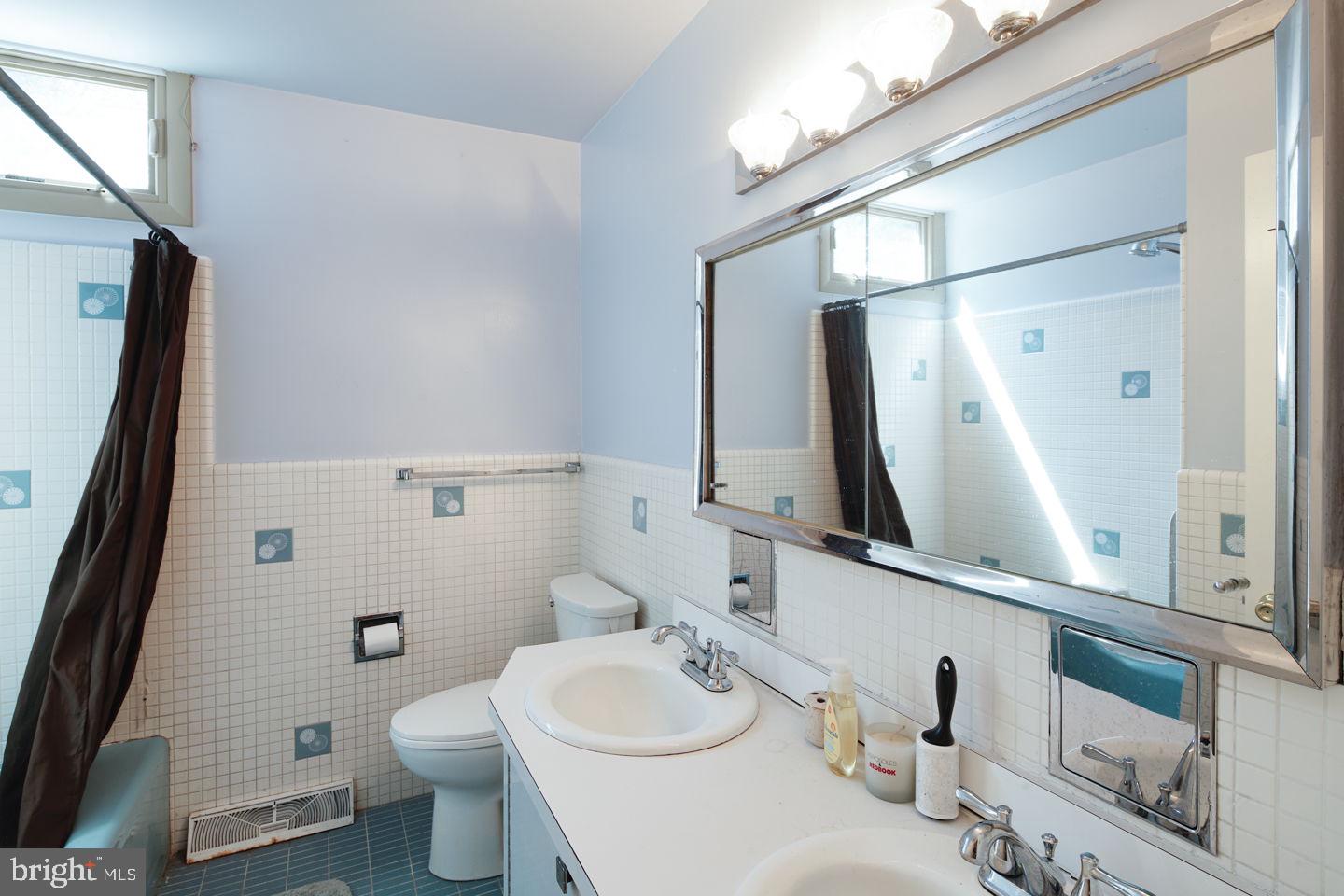 ELKINS PARK - Residential
