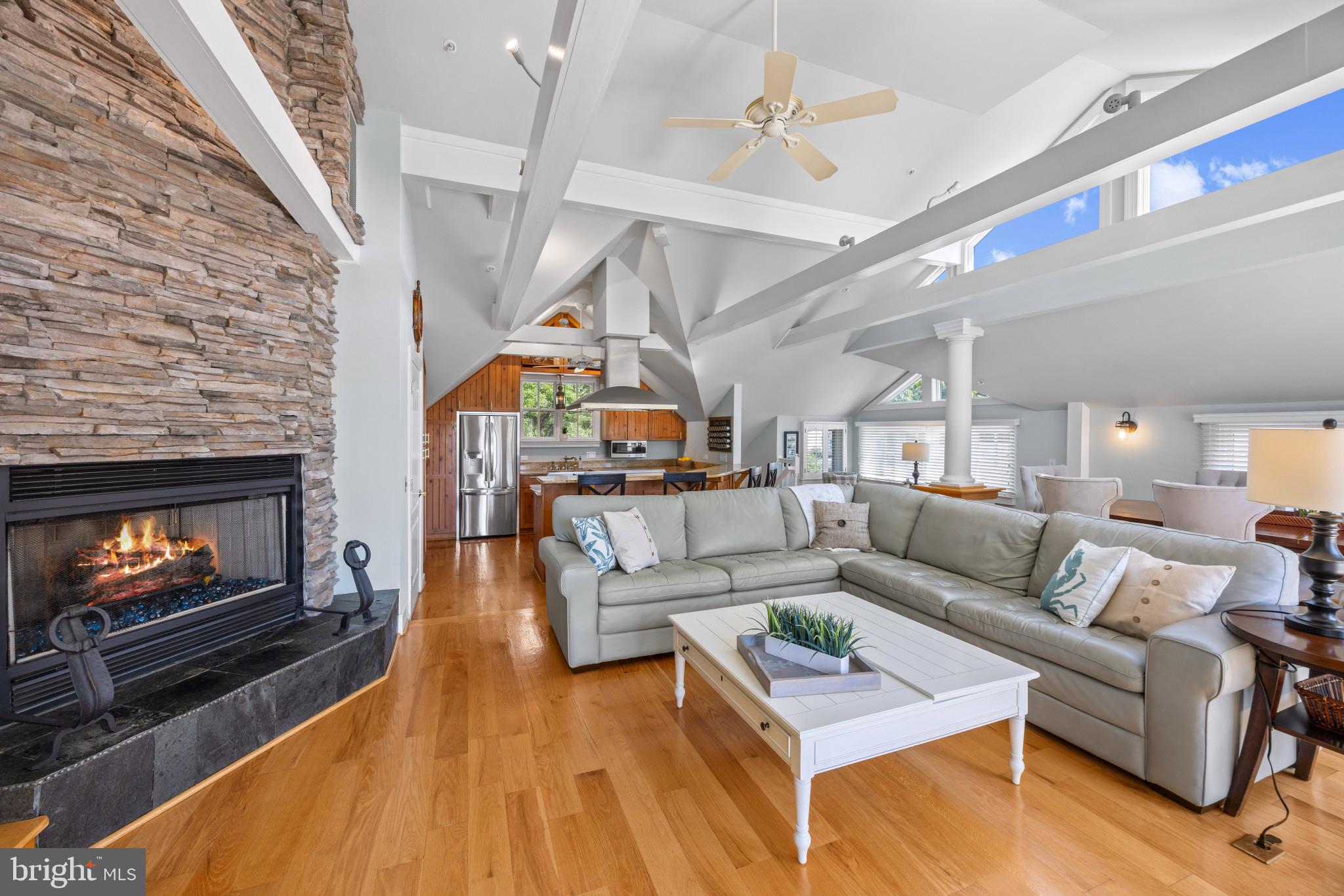 EASTPORT - Residential