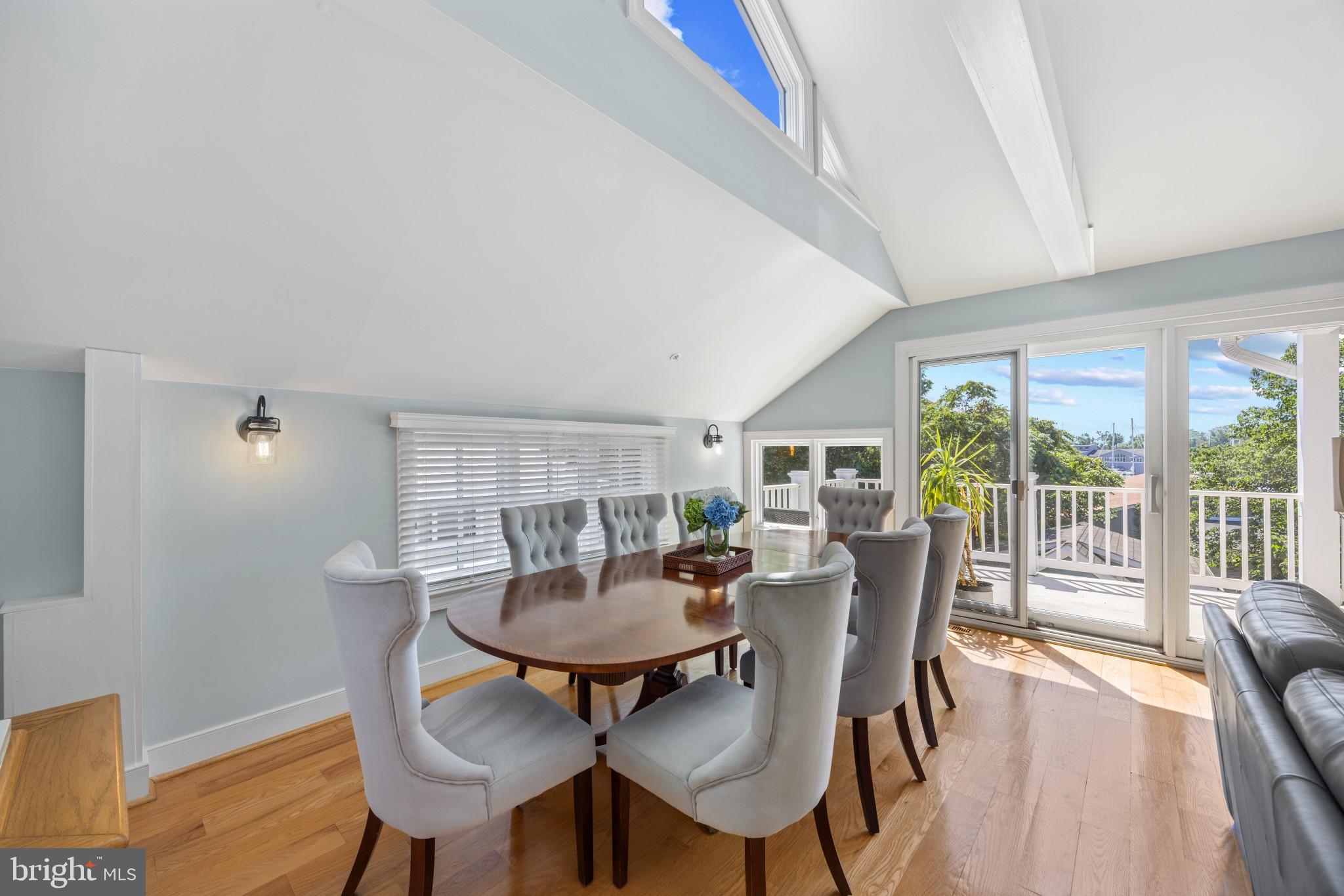 EASTPORT - Residential