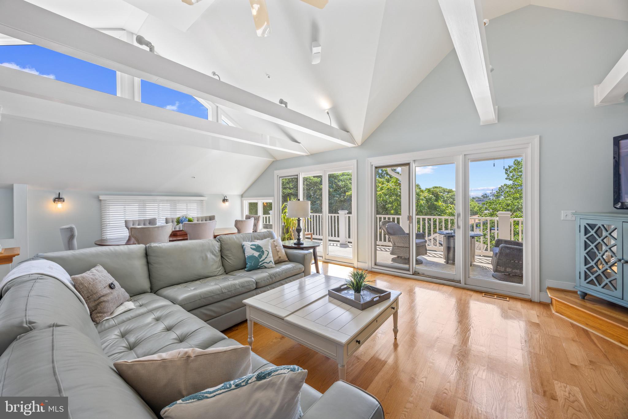 EASTPORT - Residential