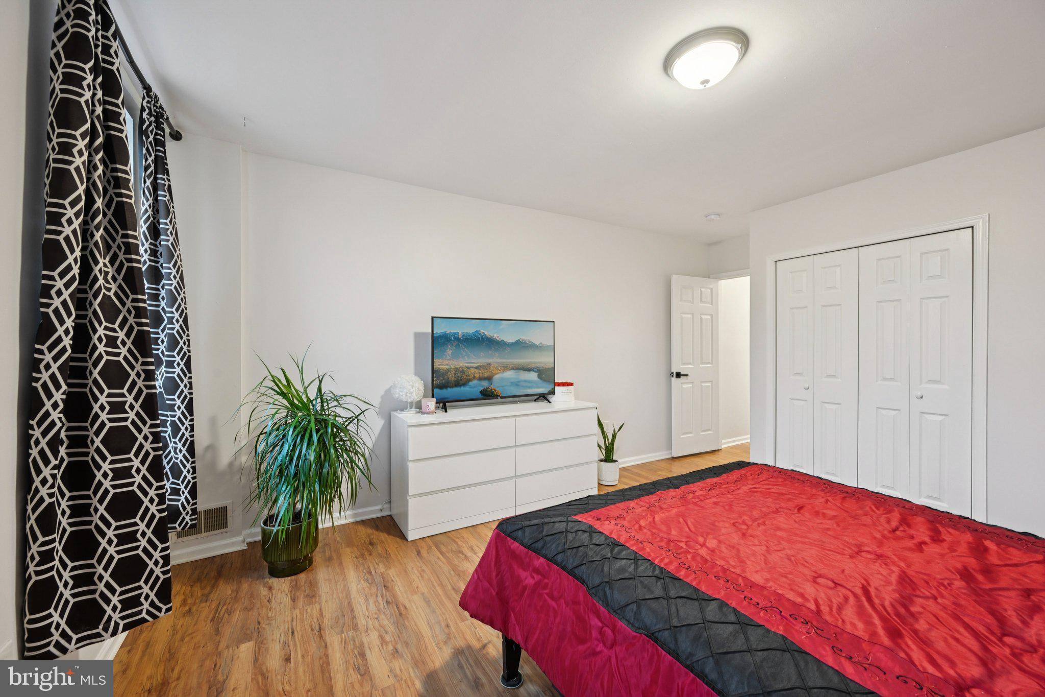 KINGSESSING - Residential