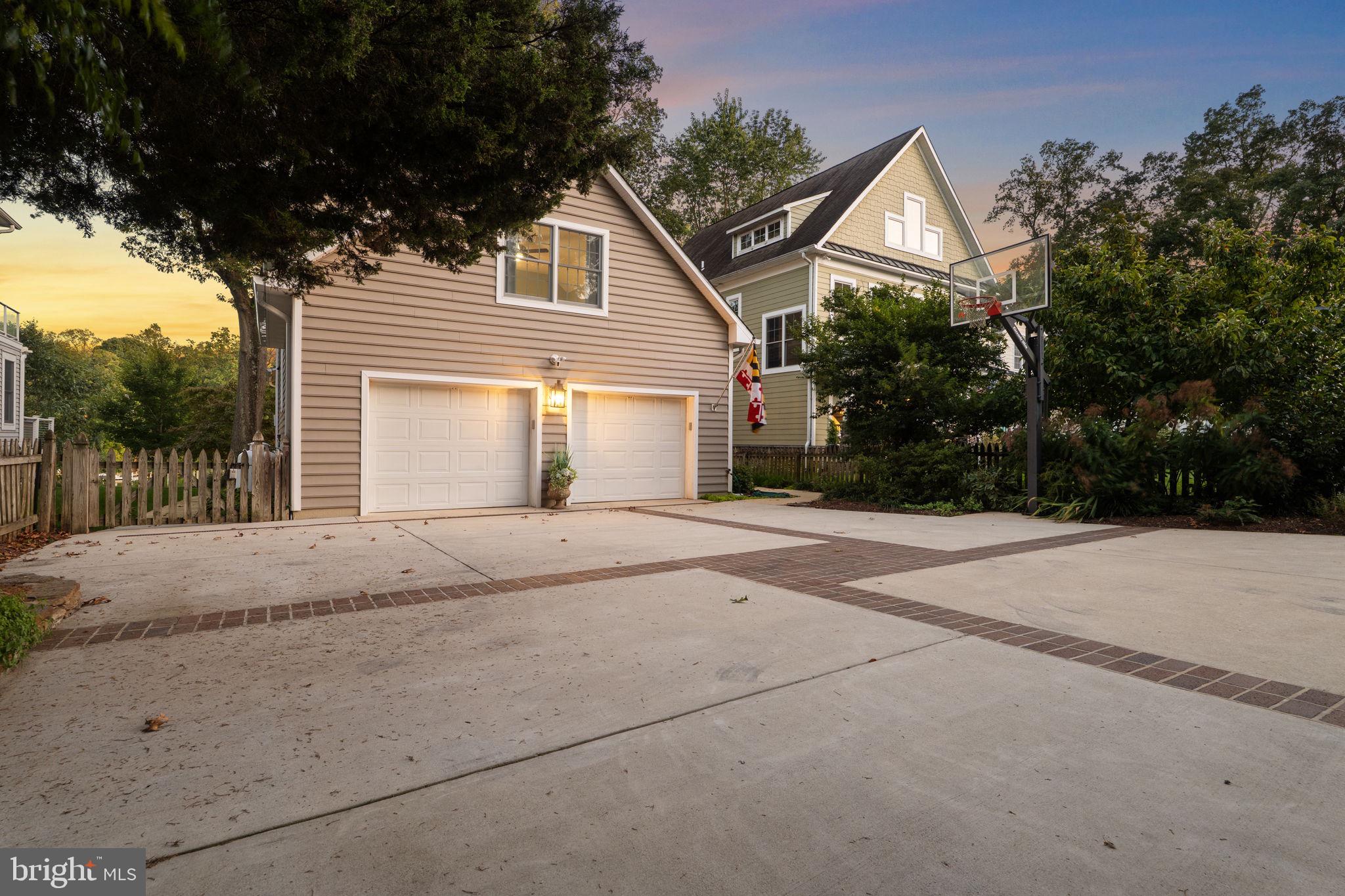 SHORE ACRES - Residential