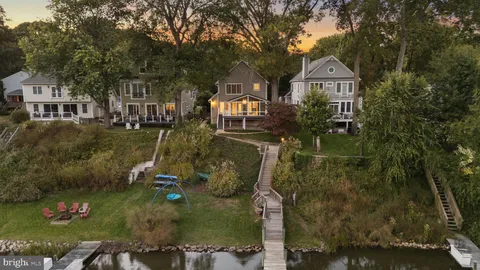 975 Phillips Drive, Arnold, MD MLS: MDAA2128106