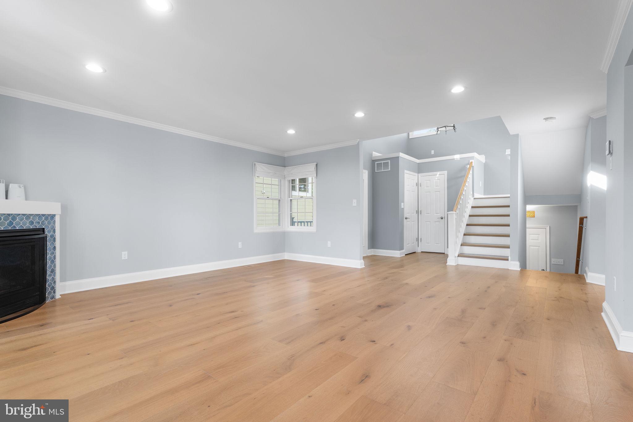 SHORE ACRES - Residential