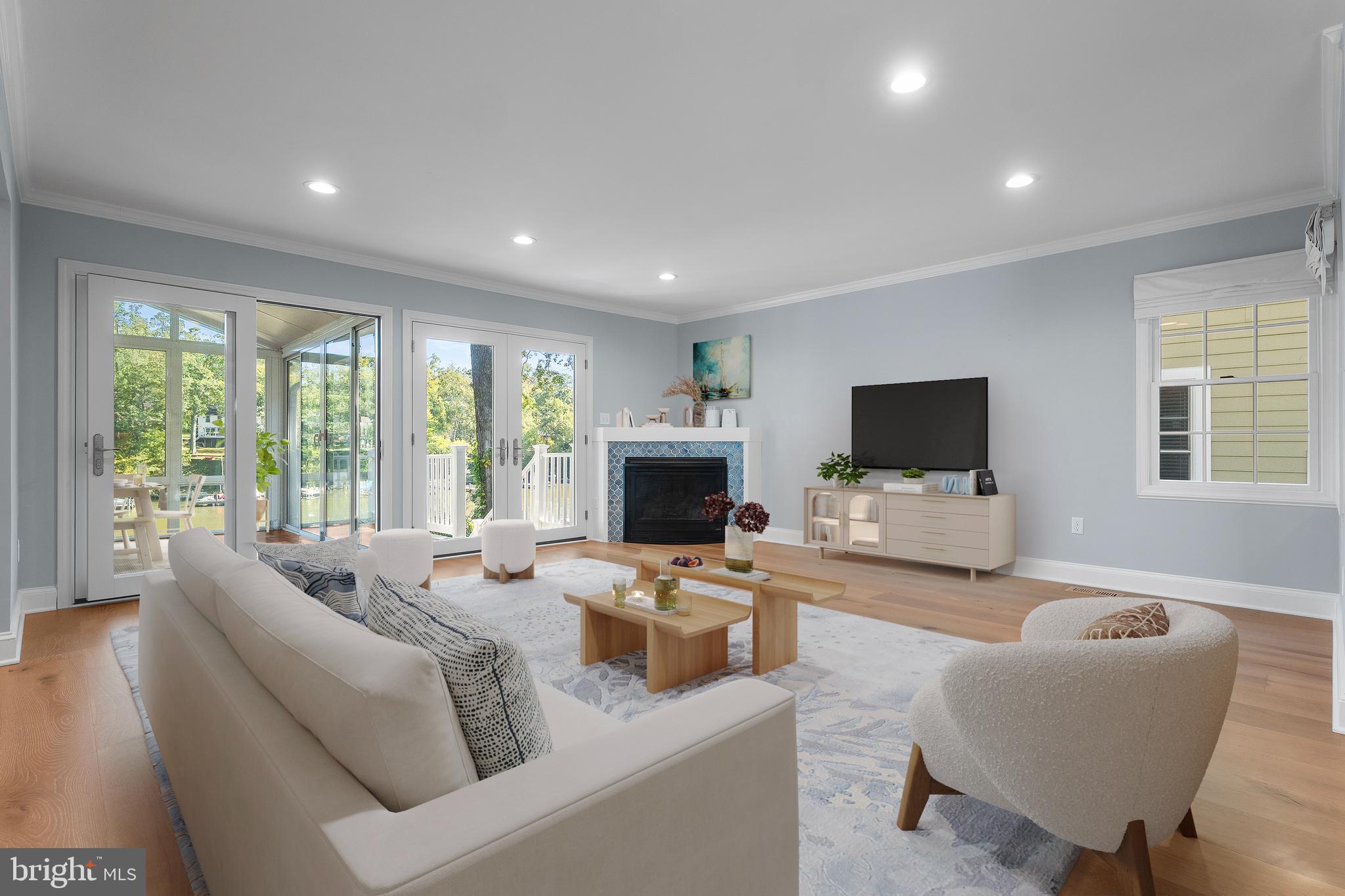 SHORE ACRES - Residential