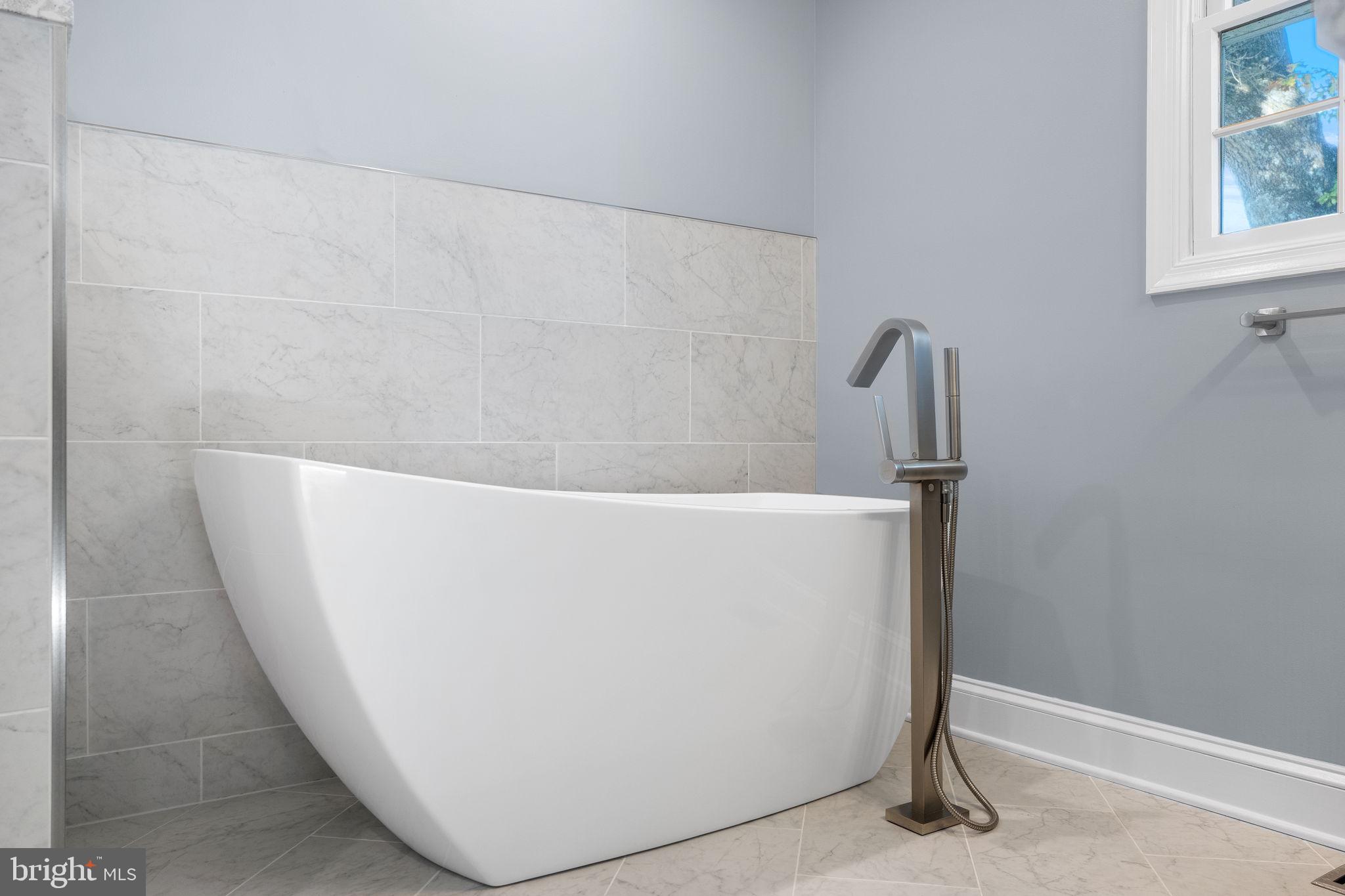 SHORE ACRES - Residential