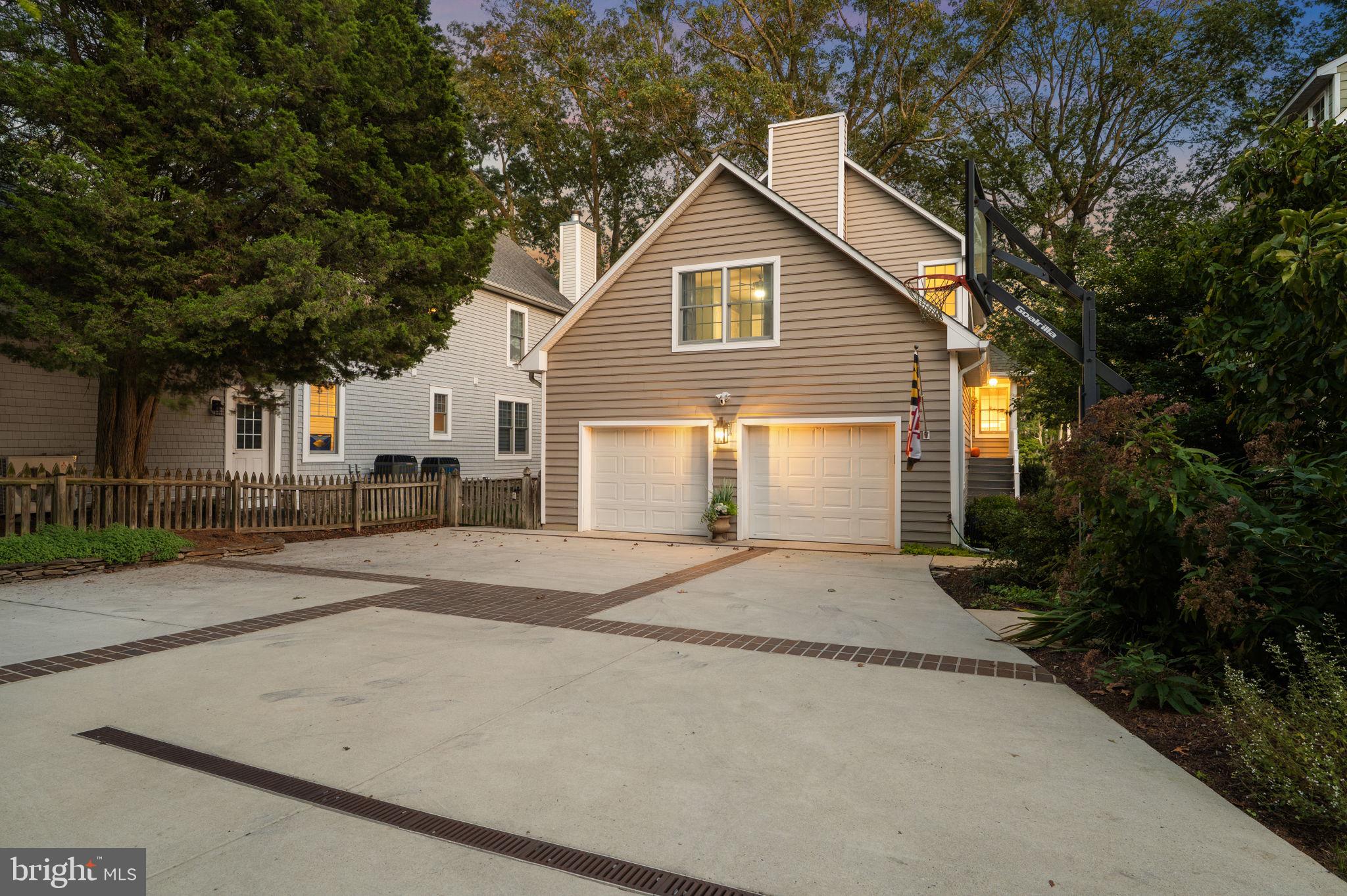 SHORE ACRES - Residential