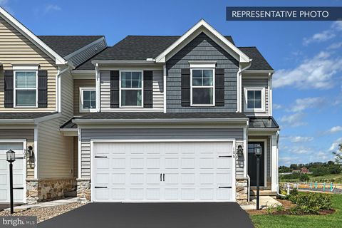 2155 HAMPDEN COURT LOT 21 ENOLA PA 17025