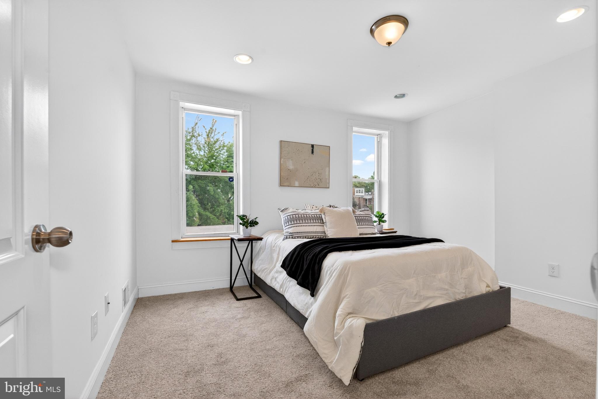 RESERVOIR HILL - Residential