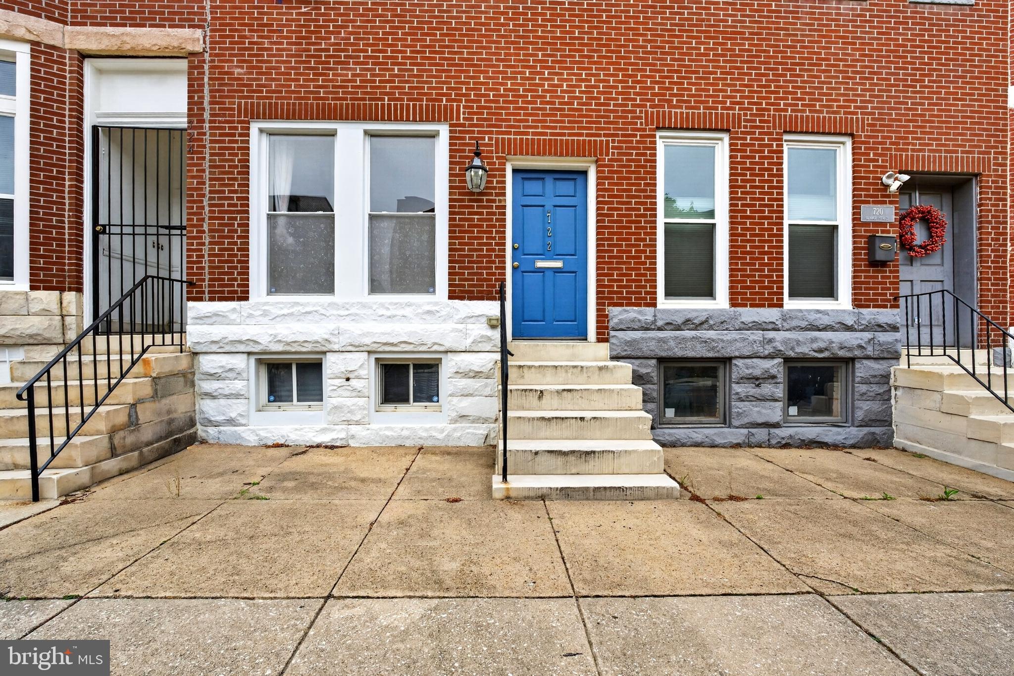 722 LENNOX STREET