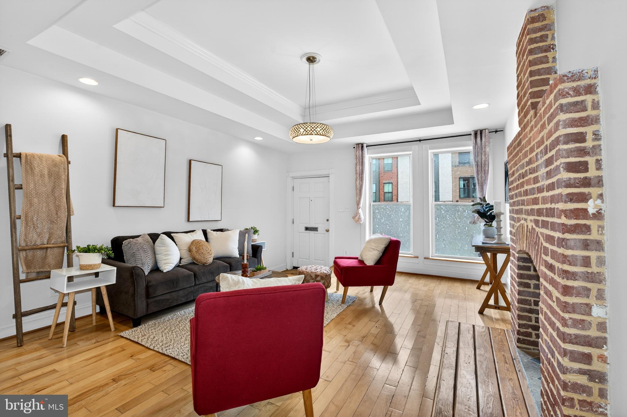 RESERVOIR HILL - Residential