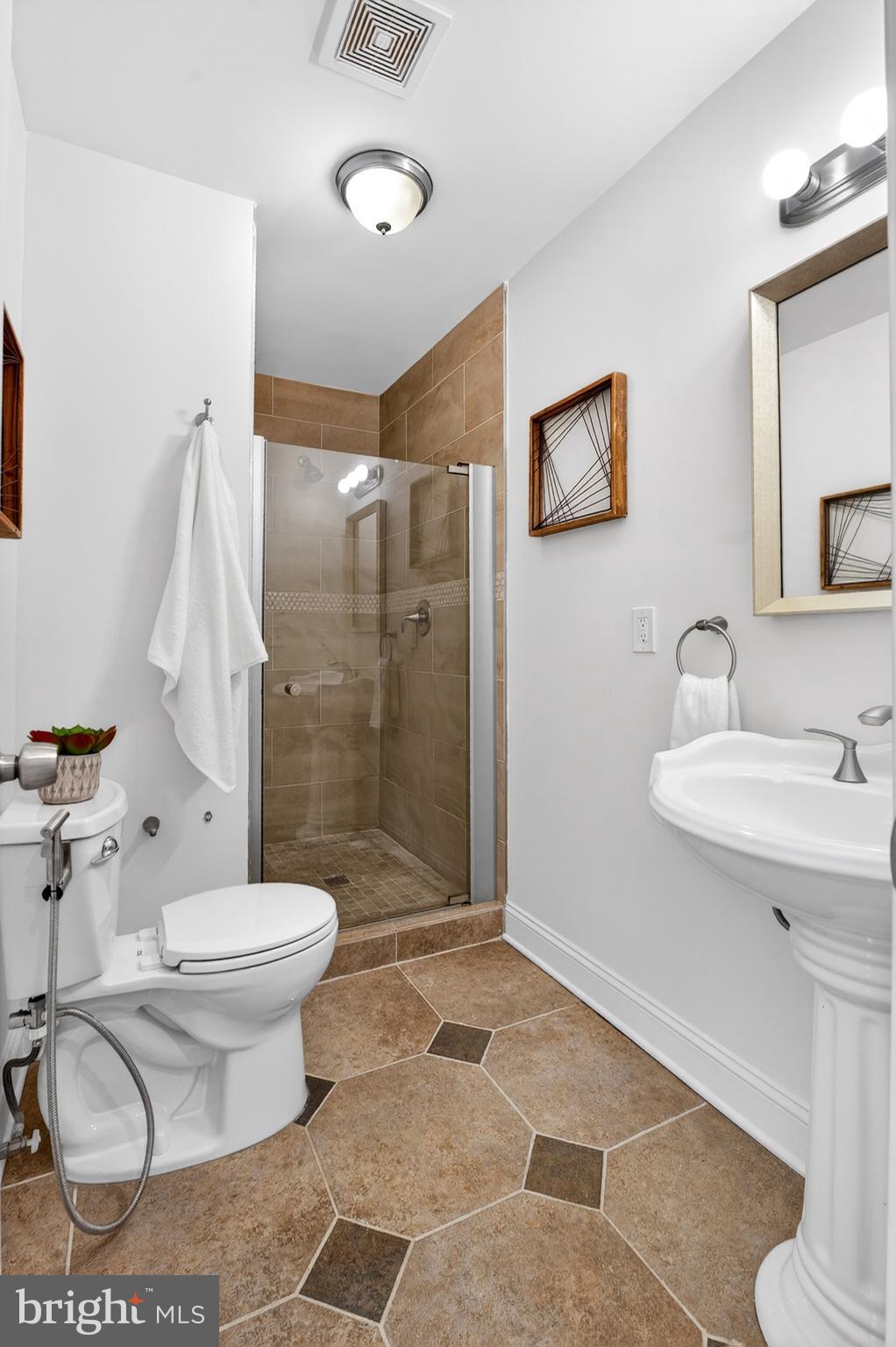 RESERVOIR HILL - Residential