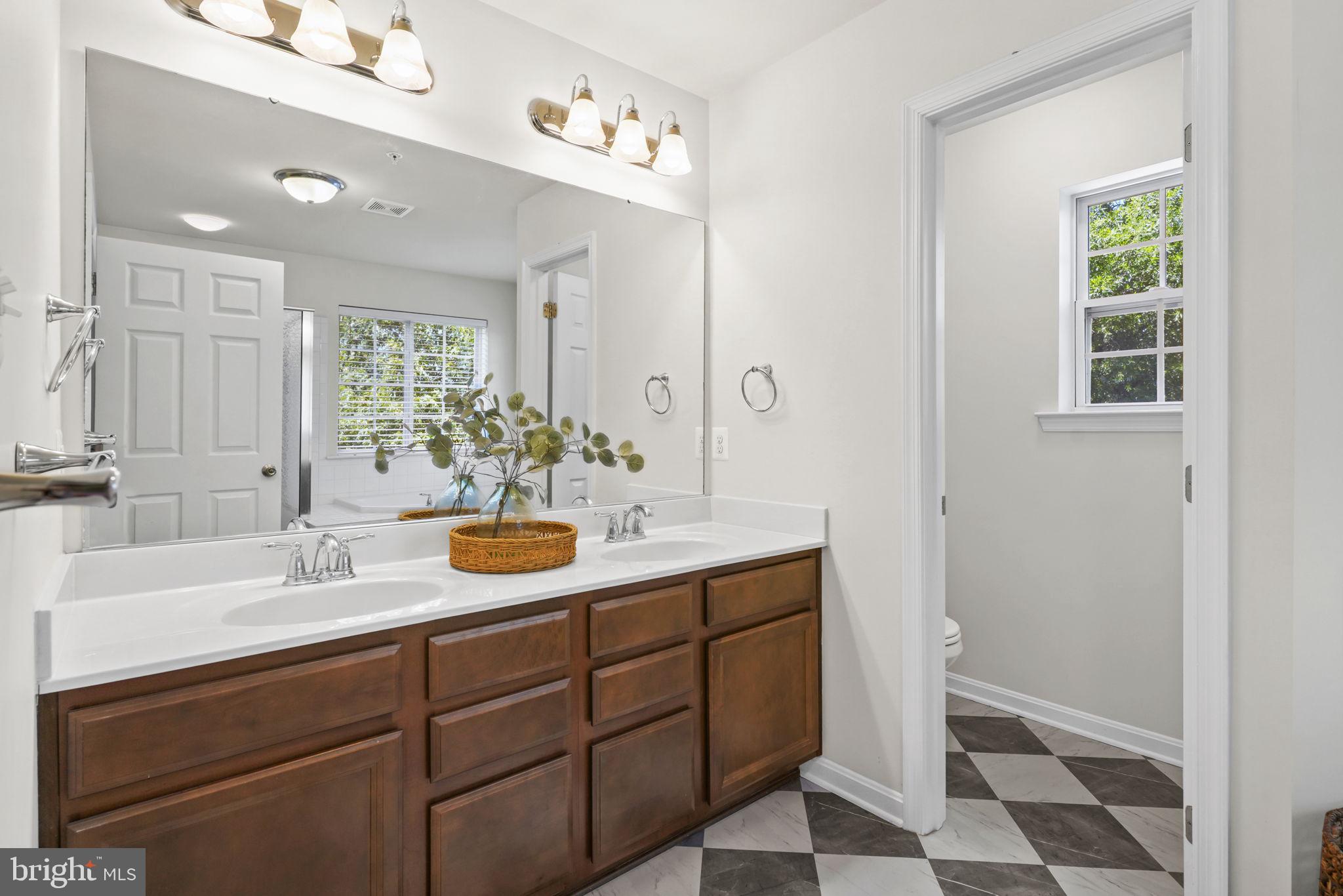 ELIZABETH HILLS PHASE 1 - Residential