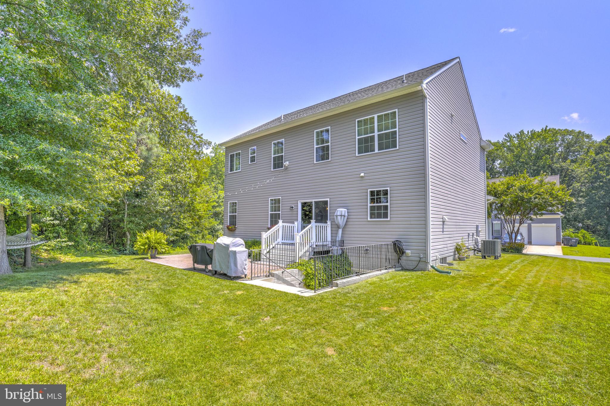 ELIZABETH HILLS PHASE 1 - Residential