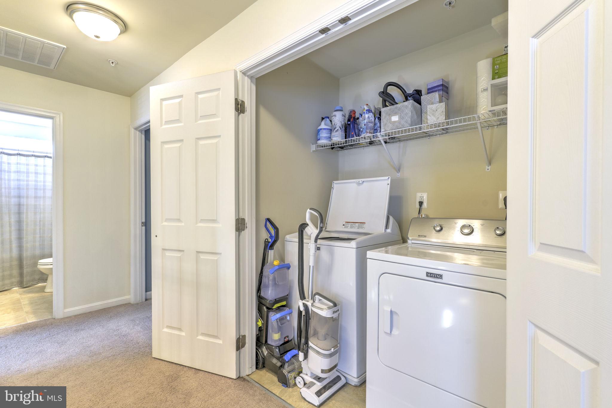 ELIZABETH HILLS PHASE 1 - Residential