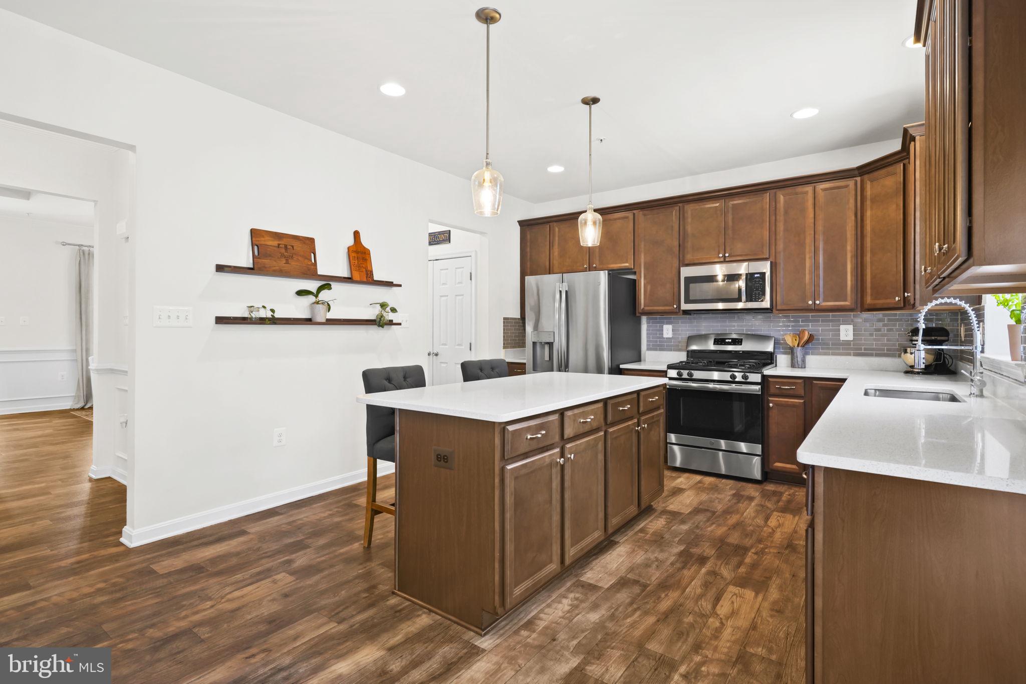 ELIZABETH HILLS PHASE 1 - Residential