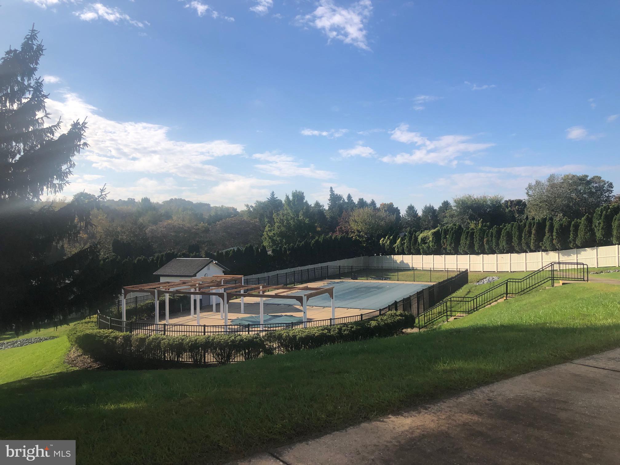 PHEASANT RIDGE - Residential