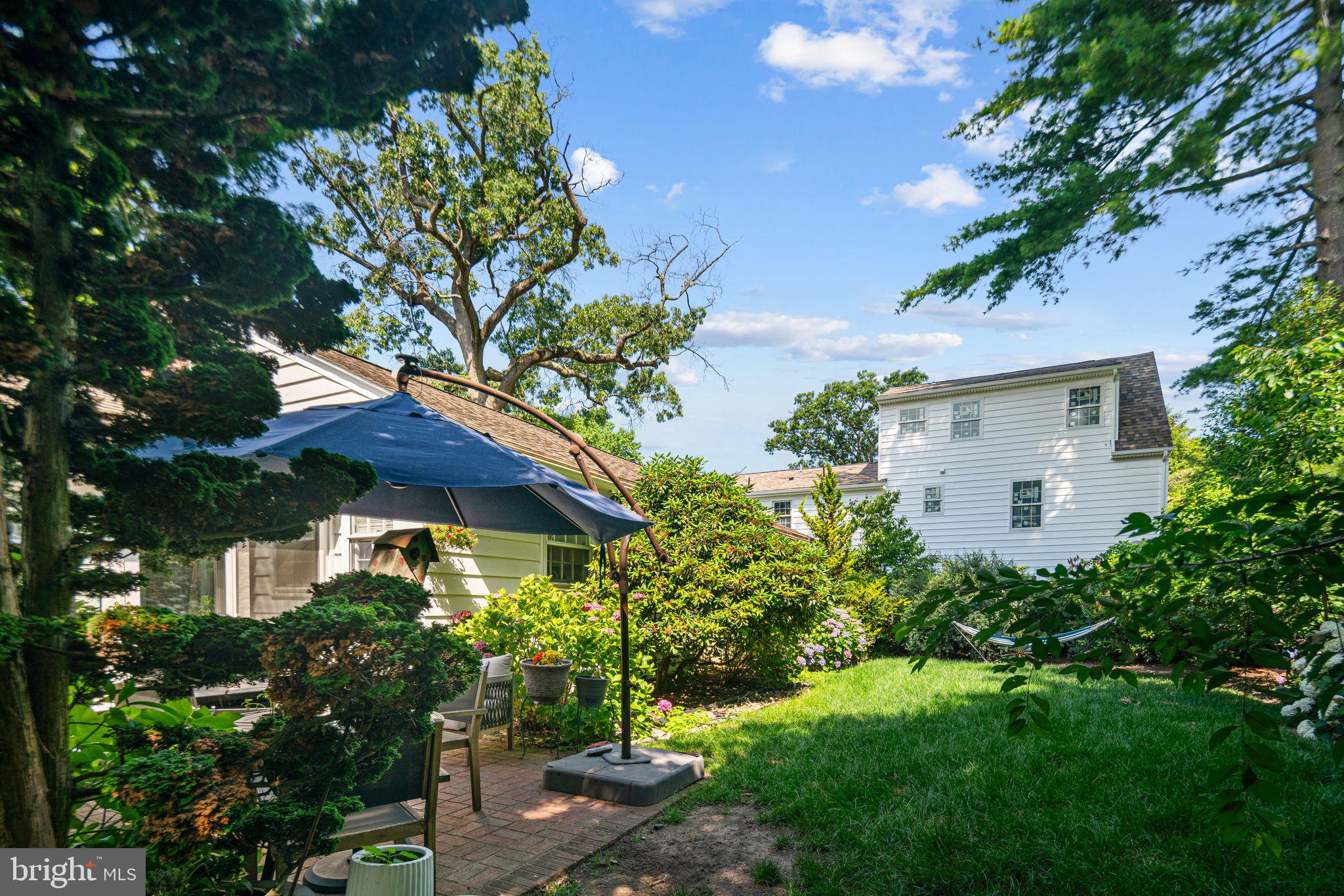 311 PEYTON AVENUE