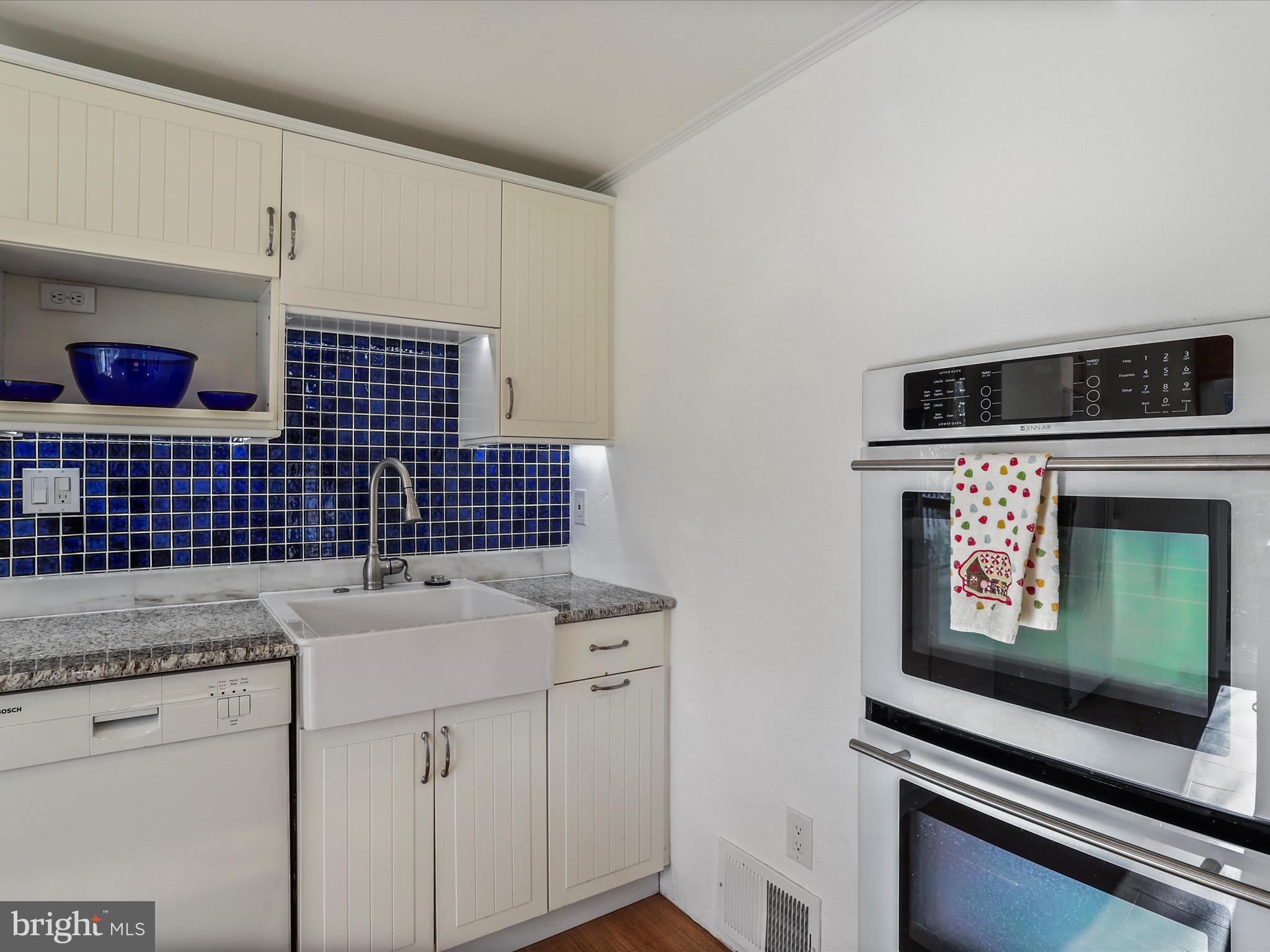 GLEN HAVEN - Residential