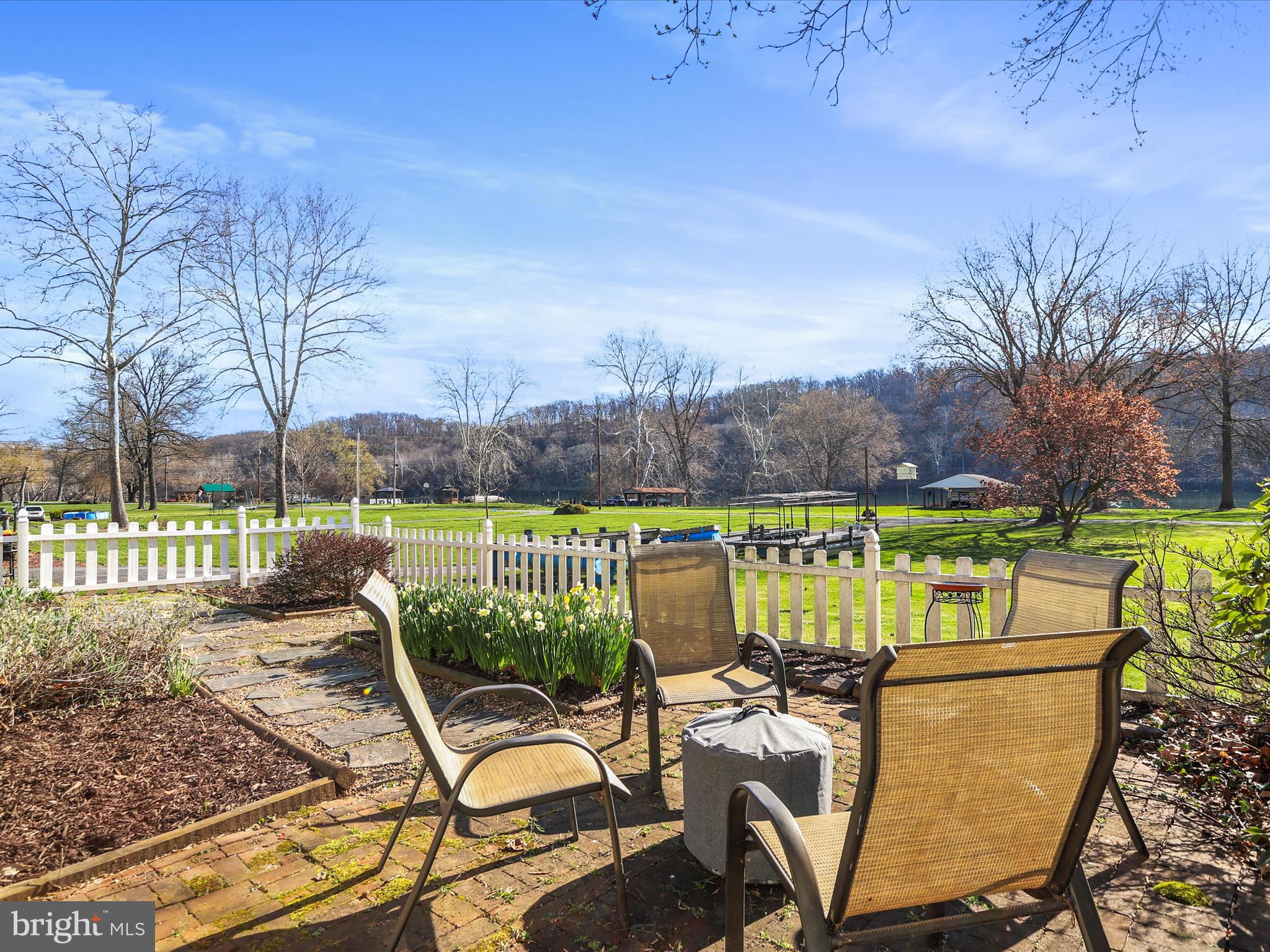 GLEN HAVEN - Residential