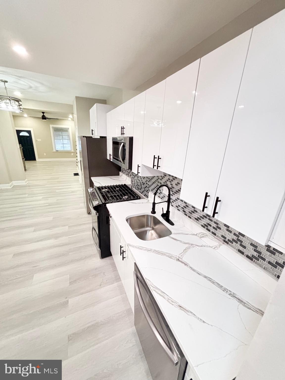 GERMANTOWN (EAST) - Residential