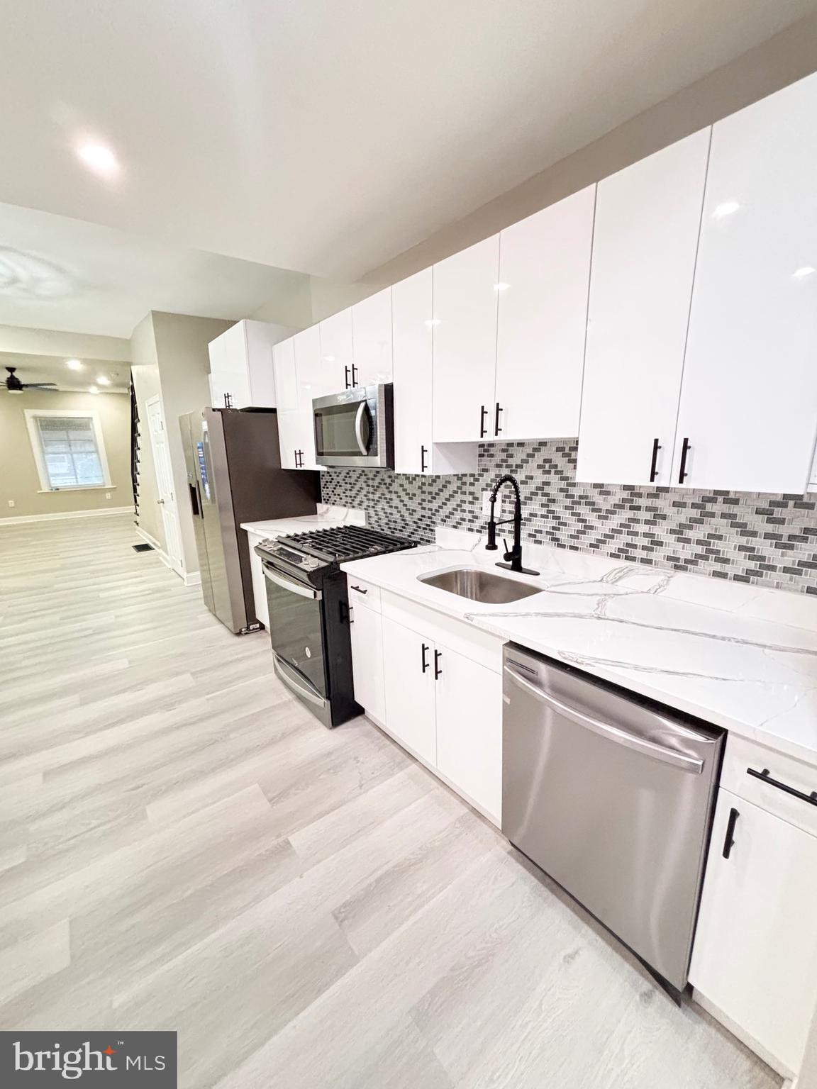 GERMANTOWN (EAST) - Residential