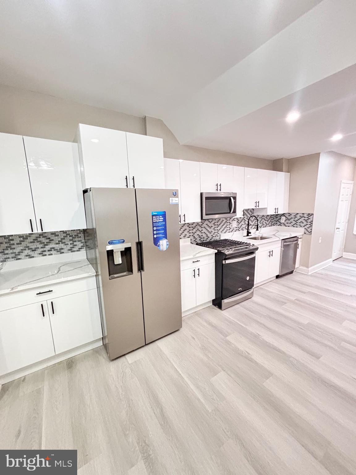 GERMANTOWN (EAST) - Residential