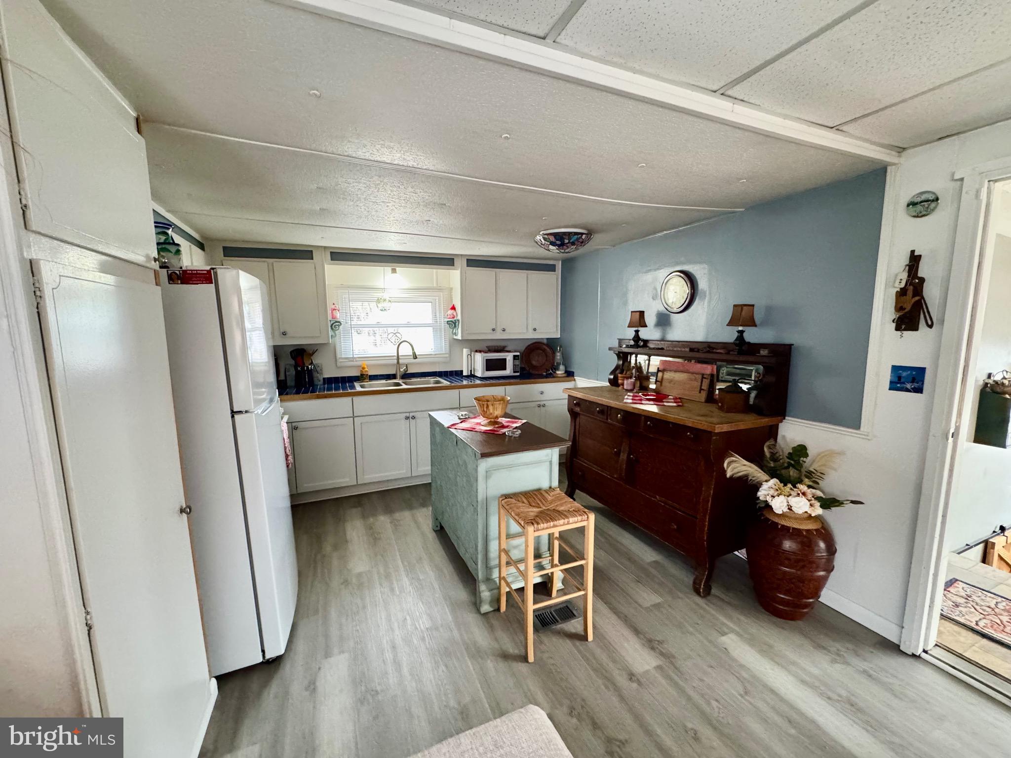 SEA AIR VILLAGE - Residential