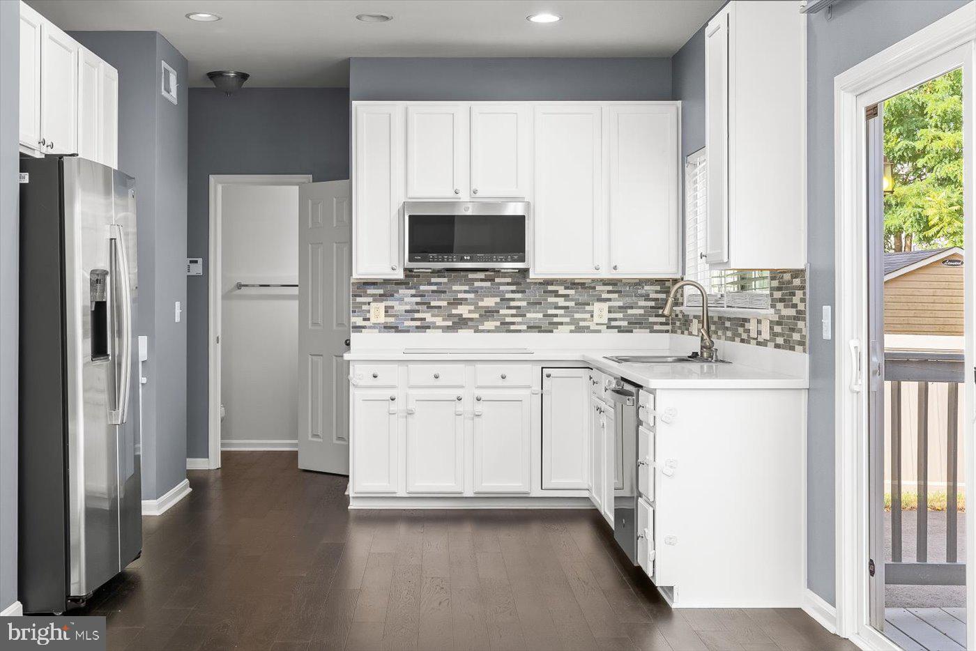 RIVER WALK - Residential