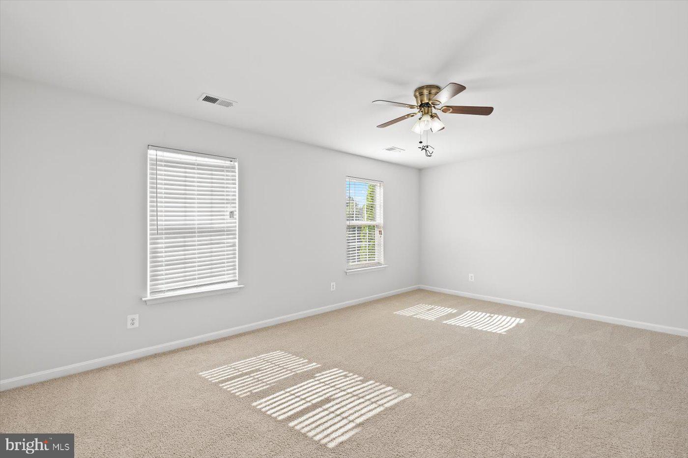 RIVER WALK - Residential