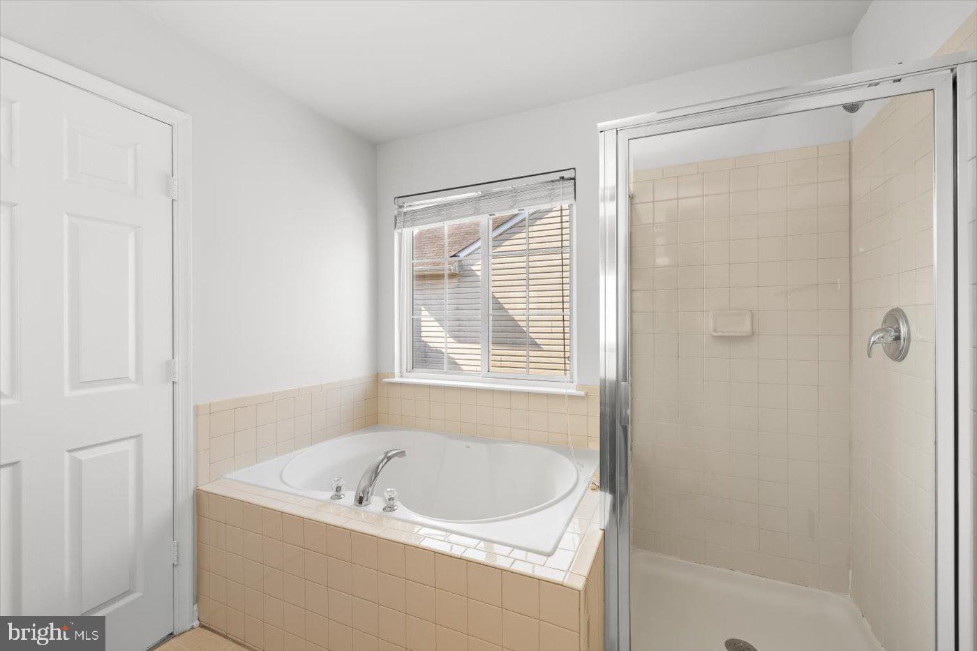 RIVER WALK - Residential