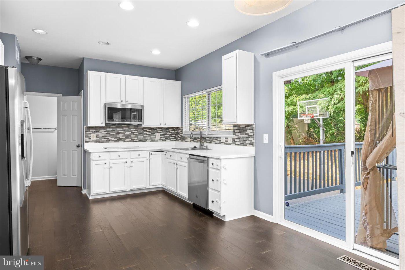 RIVER WALK - Residential