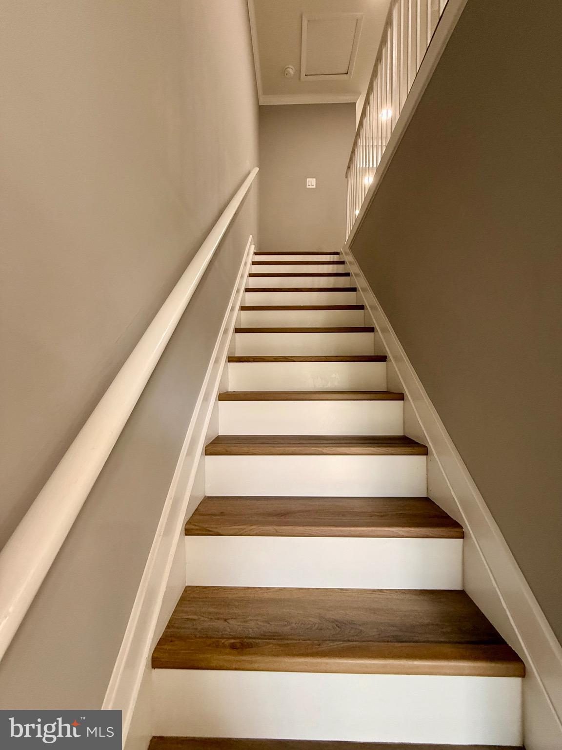 WILLIAMSTOWN - Residential