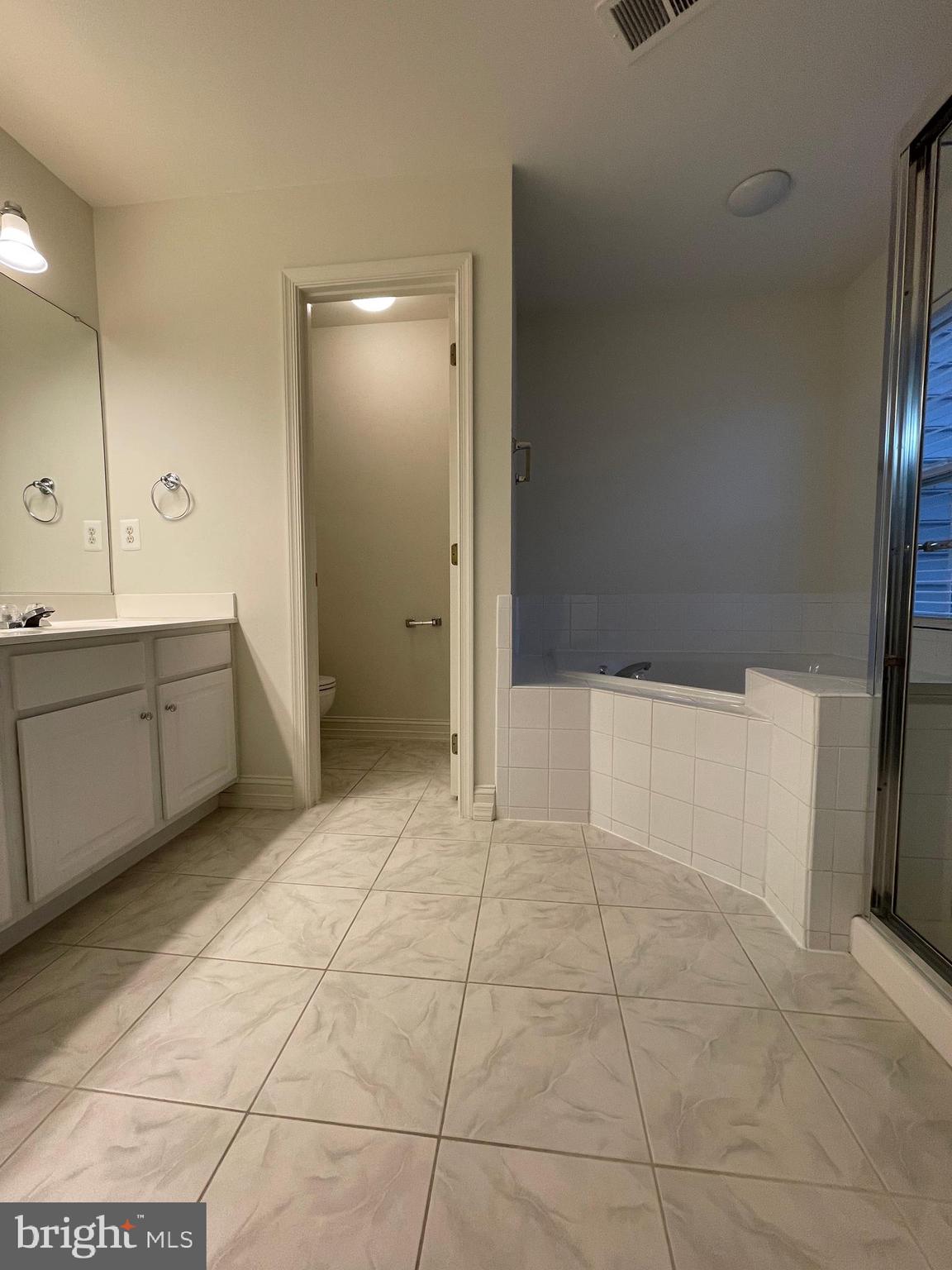 STONEGATE AT LANDMARK - Residential Lease