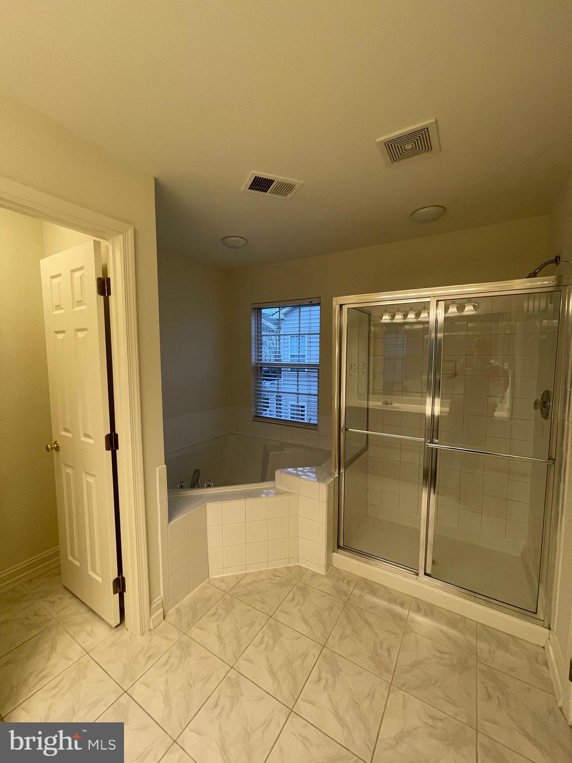 STONEGATE AT LANDMARK - Residential Lease