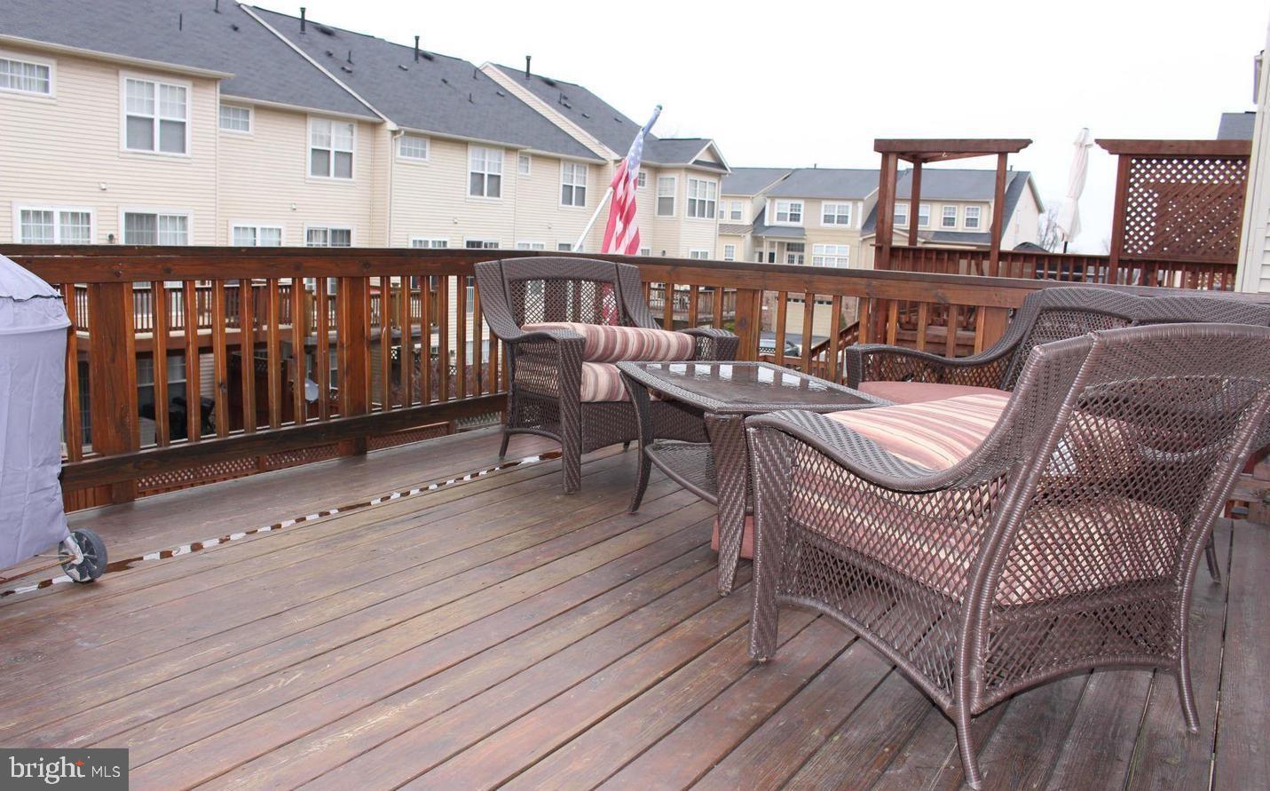 BROADLANDS SOUTH - Residential Lease