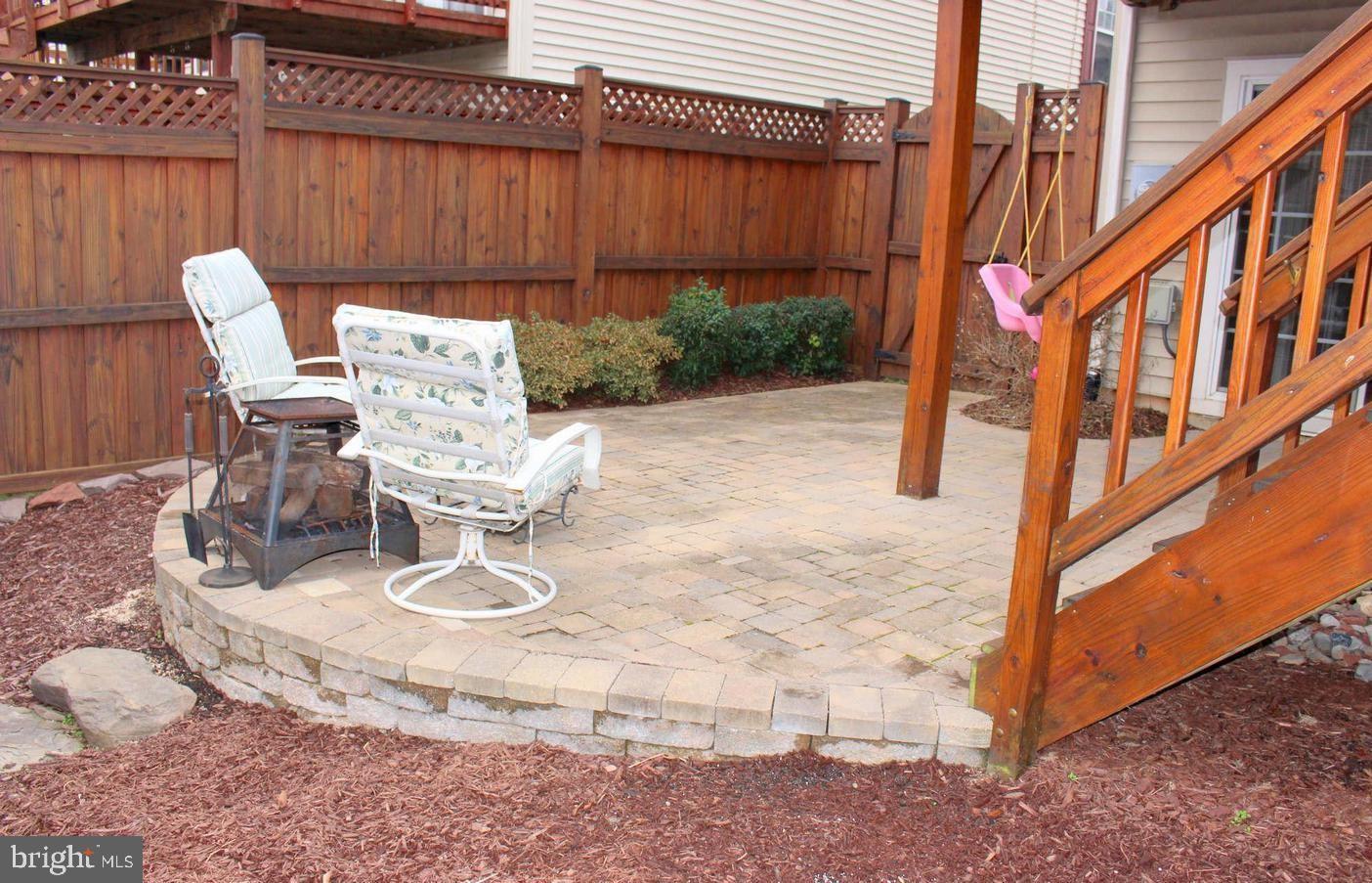 BROADLANDS SOUTH - Residential Lease