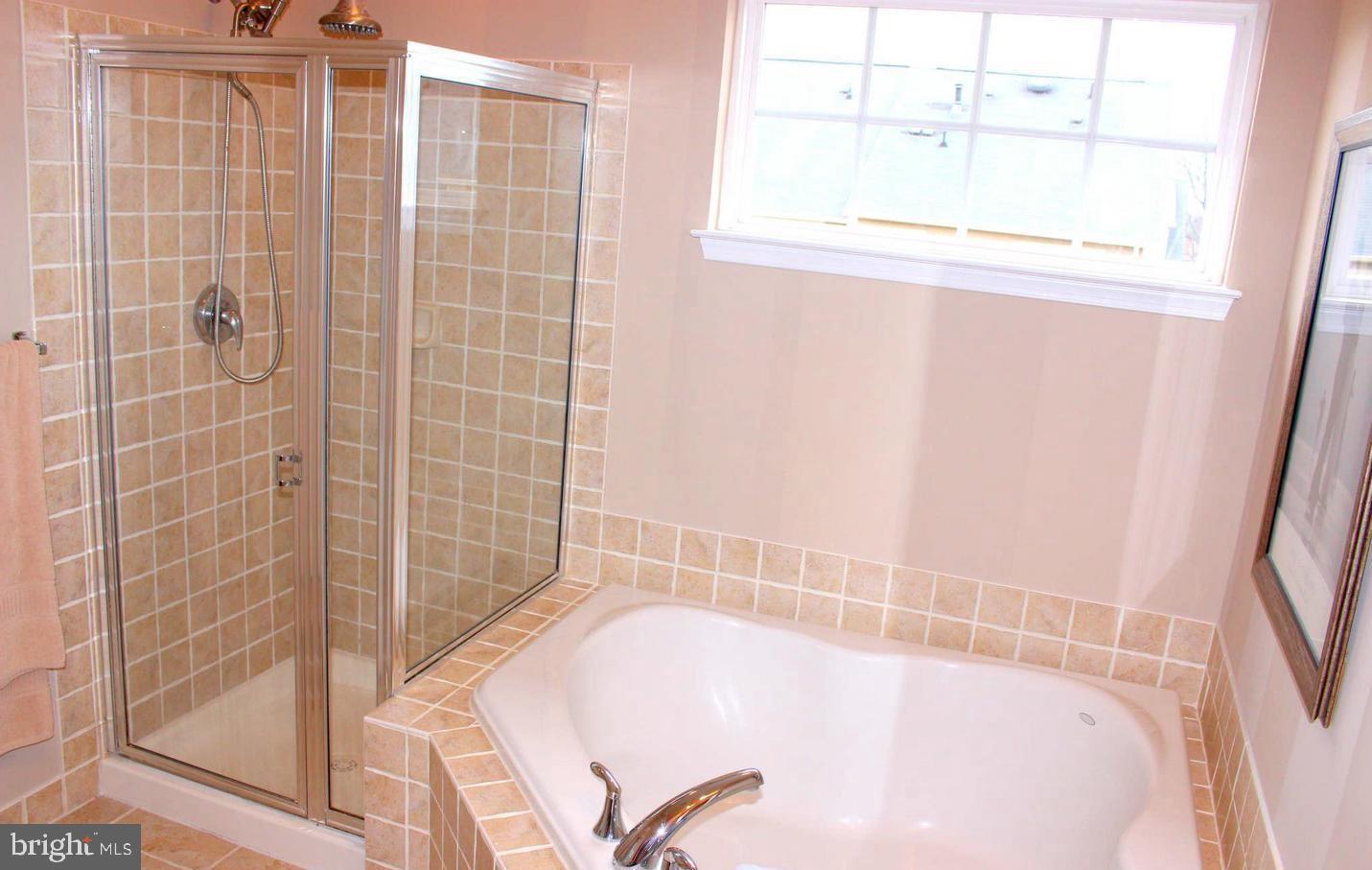 BROADLANDS SOUTH - Residential Lease